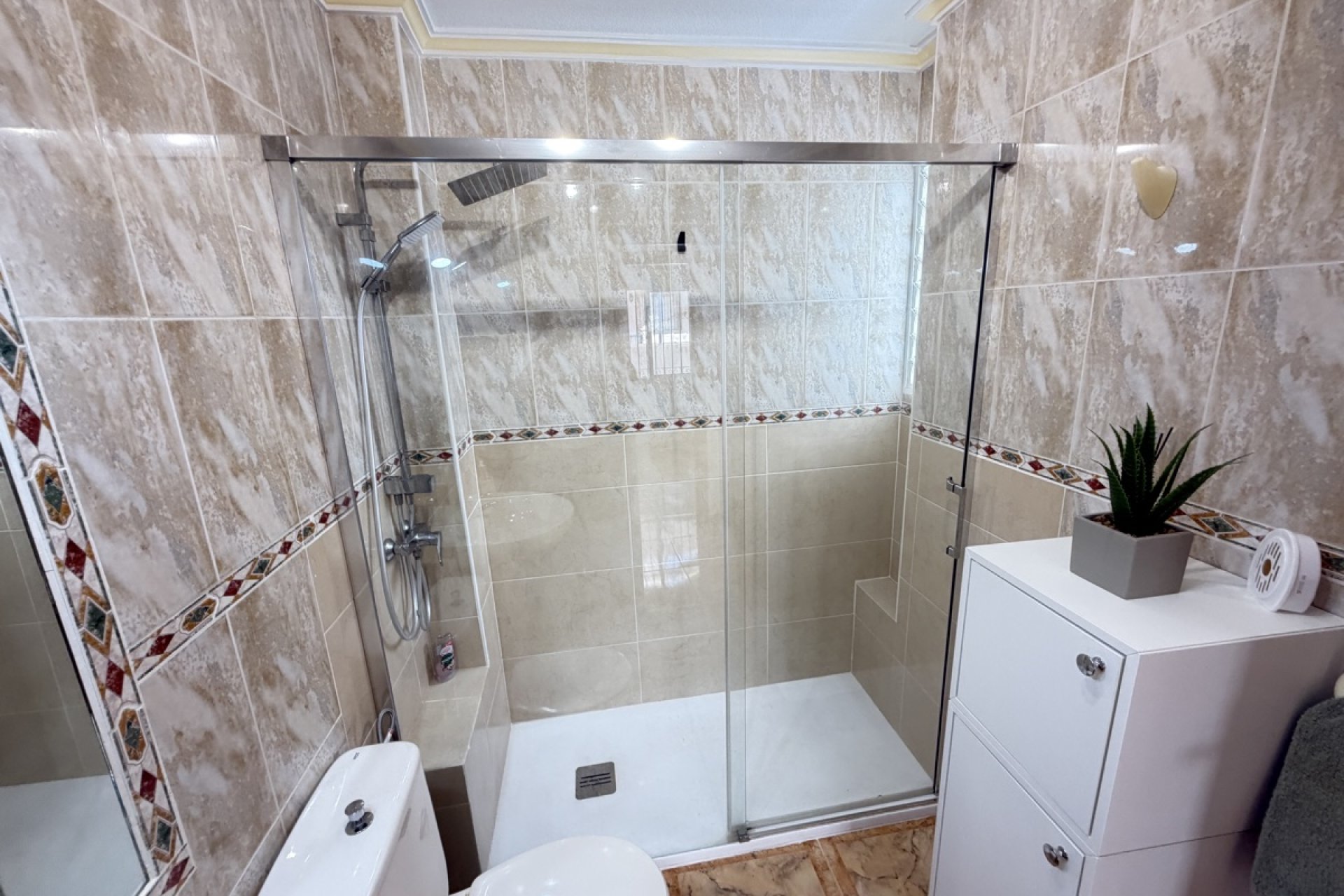 Resale - Apartment / flat -
Orihuela Costa - La Zenia