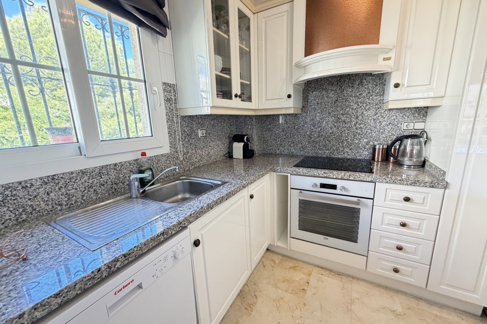 Resale - Apartment / flat -
Orihuela Costa - Las Ramblas