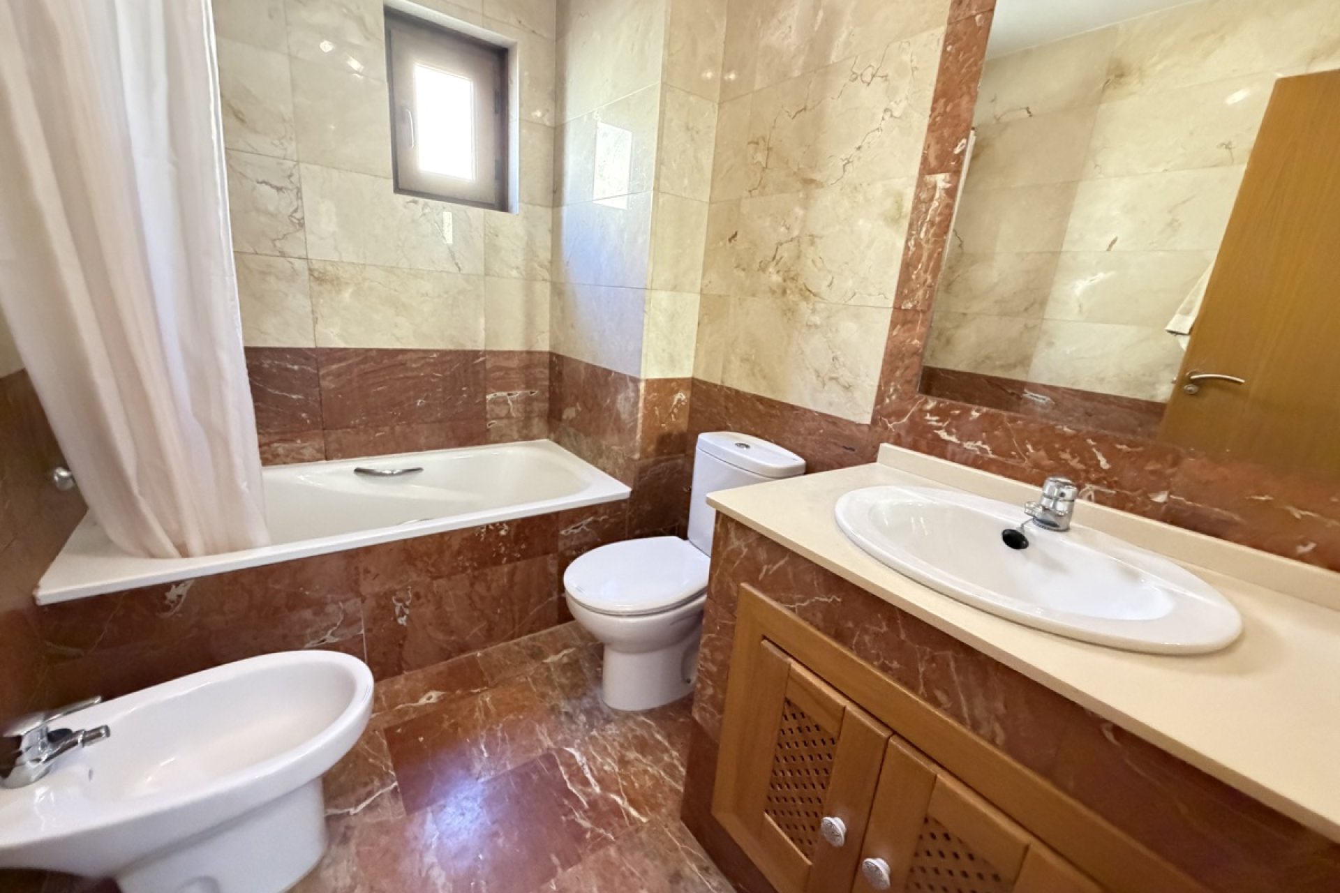 Resale - Apartment / flat -
Orihuela Costa - Las Ramblas