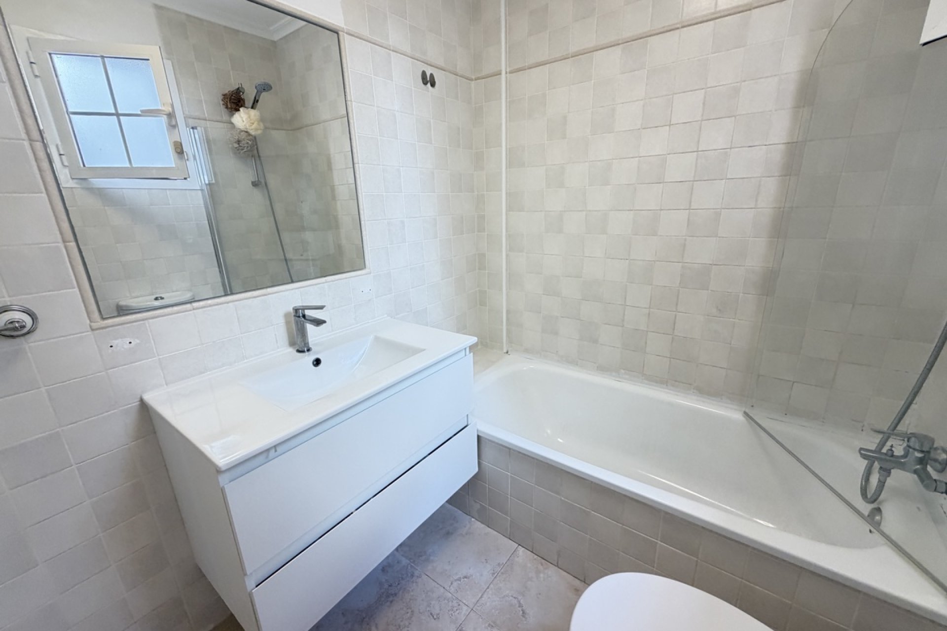 Resale - Apartment / flat -
Orihuela Costa - Lomas de Cabo Roig