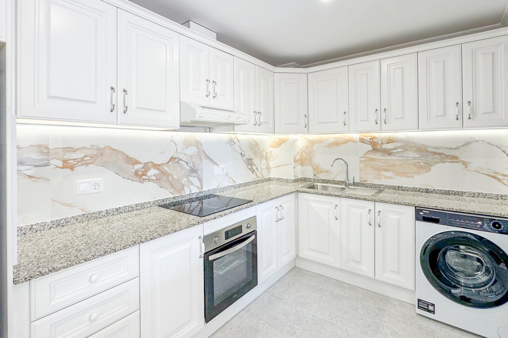 Resale - Apartment / flat -
Orihuela Costa - Lomas de Campoamor