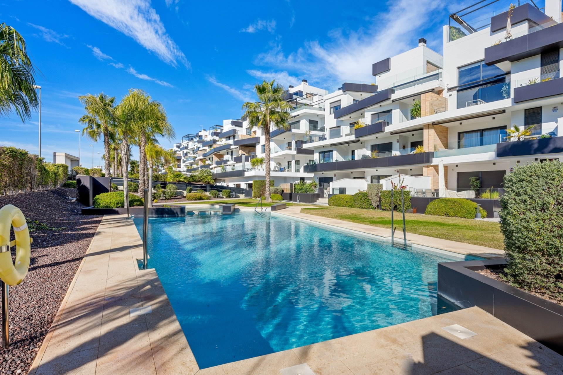 Resale - Apartment / flat -
Orihuela Costa - Los Dolses