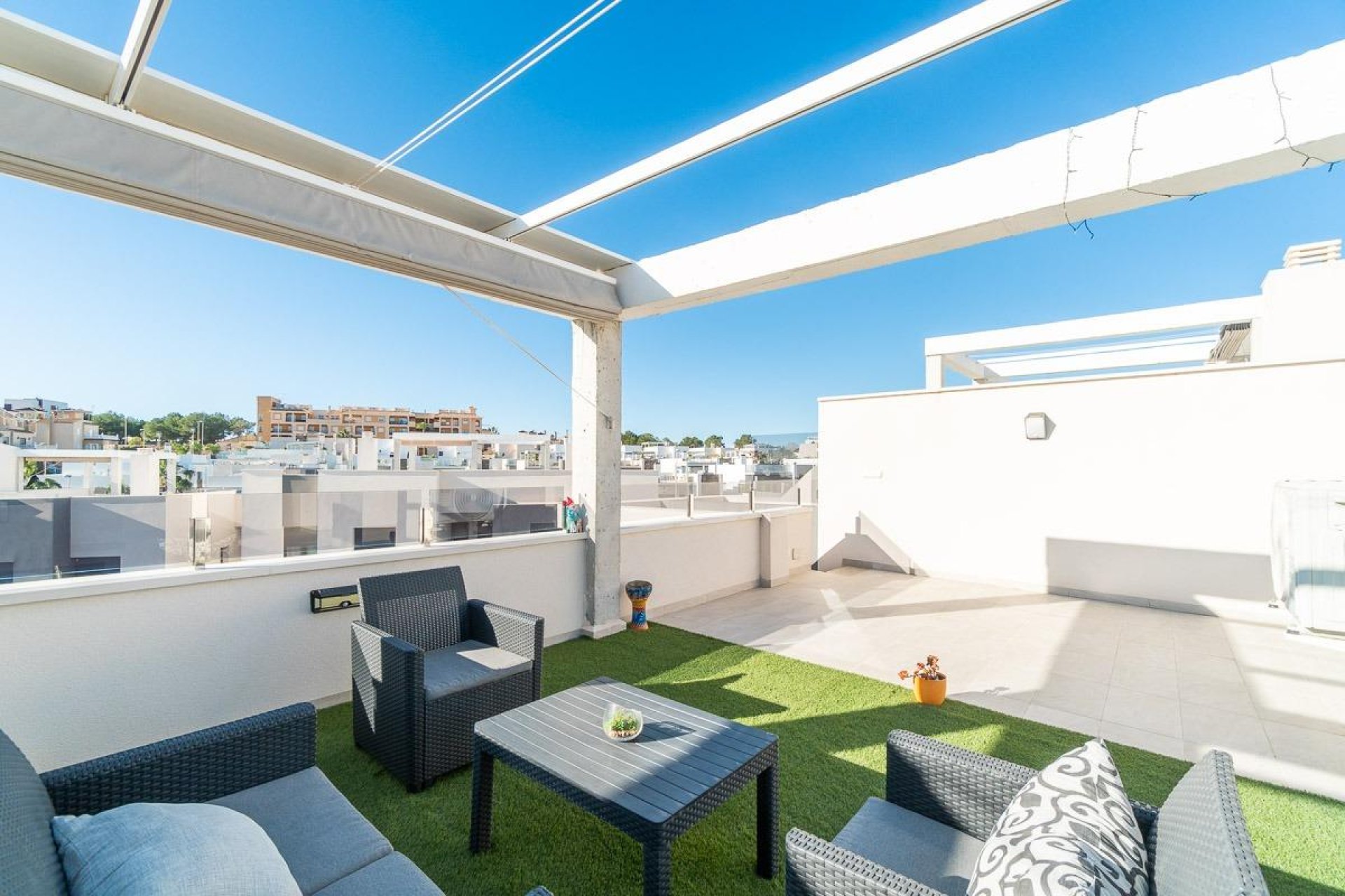 Resale - Apartment / flat -
Orihuela Costa - PAU 26