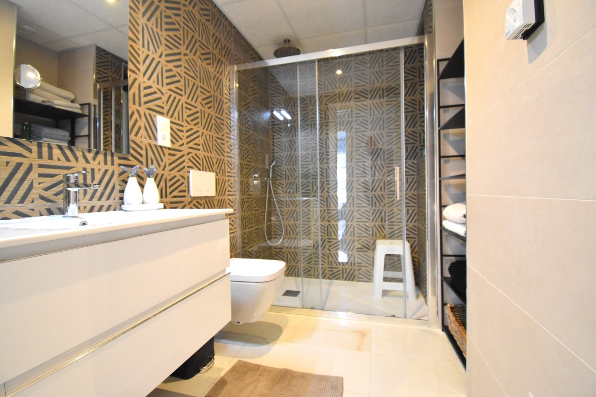 Resale - Apartment / flat -
Orihuela Costa - Playa Flamenca