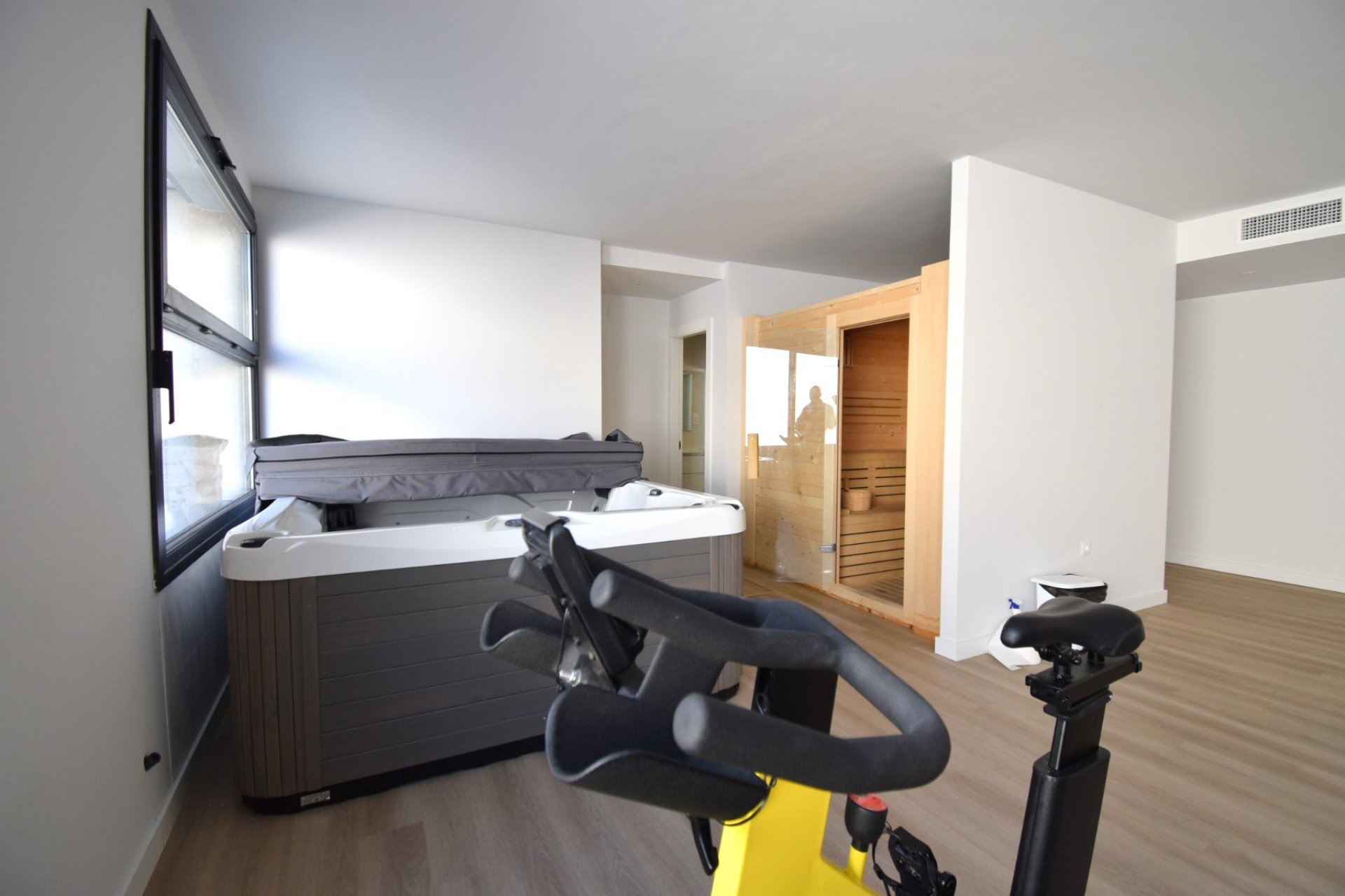 Resale - Apartment / flat -
Orihuela Costa - Playa Flamenca