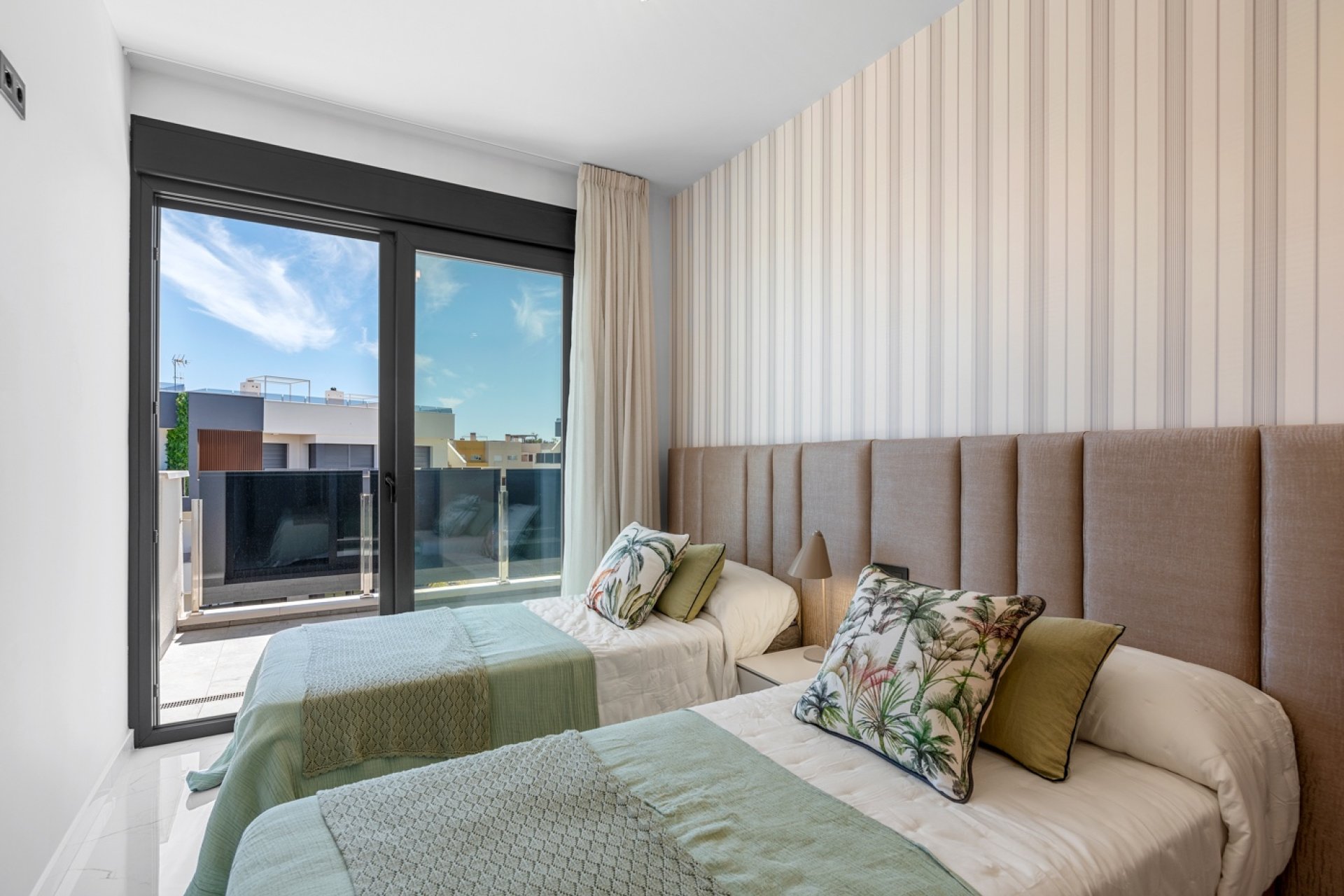 Resale - Apartment / flat -
Orihuela Costa - Playa Flamenca