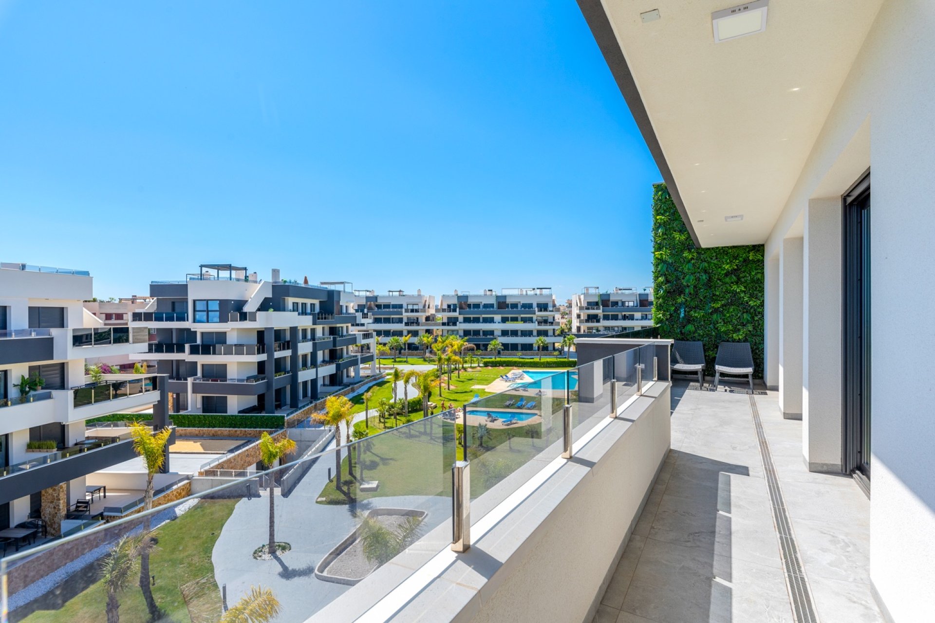 Resale - Apartment / flat -
Orihuela Costa - Playa Flamenca