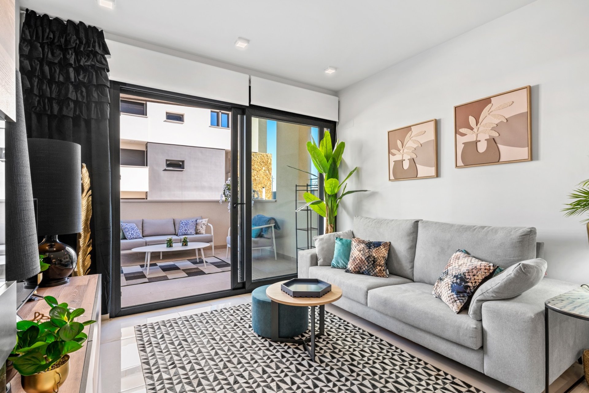 Resale - Apartment / flat -
Orihuela Costa - Playa Flamenca