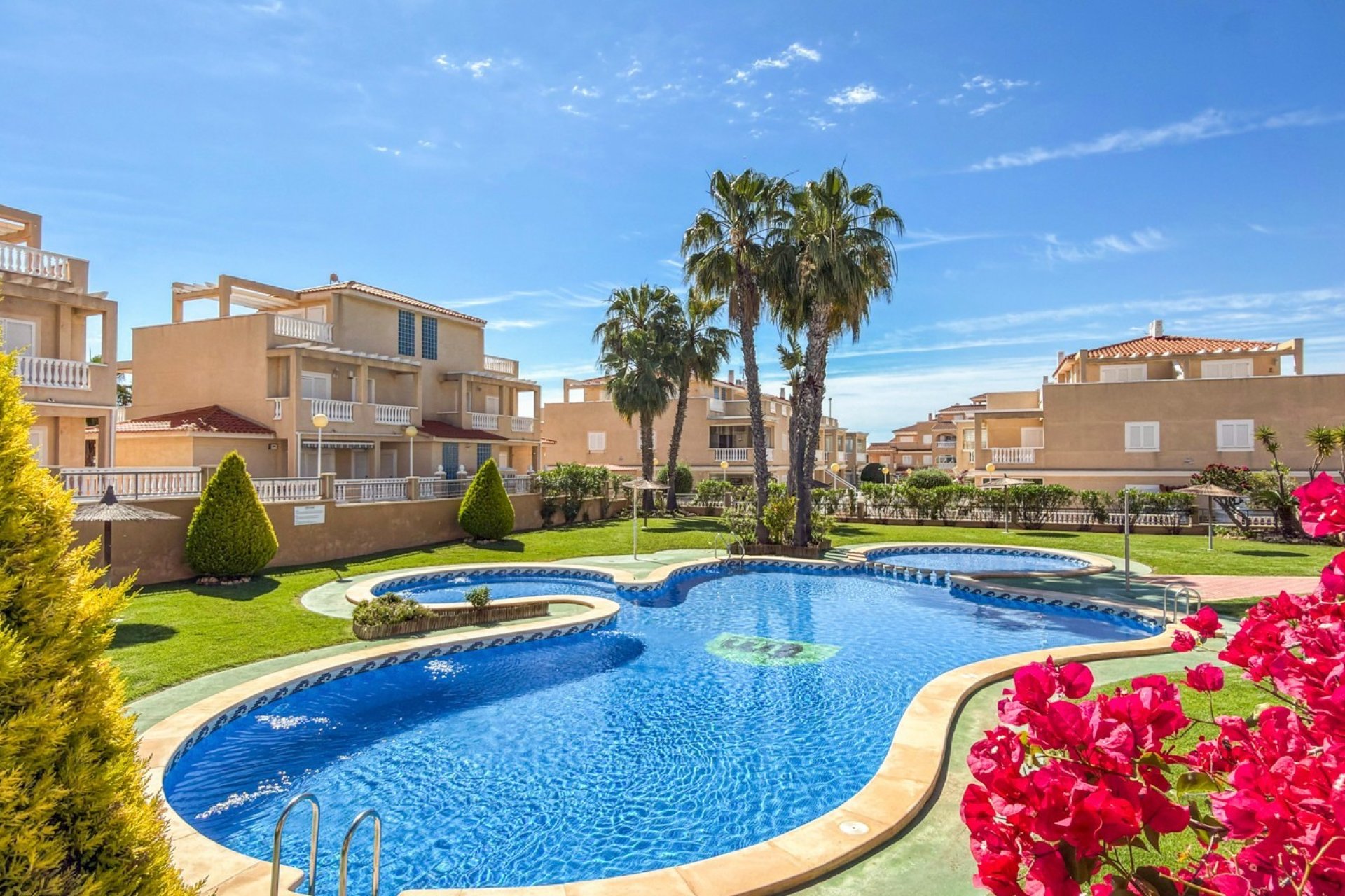 Resale - Apartment / flat -
Orihuela Costa - Playa Flamenca