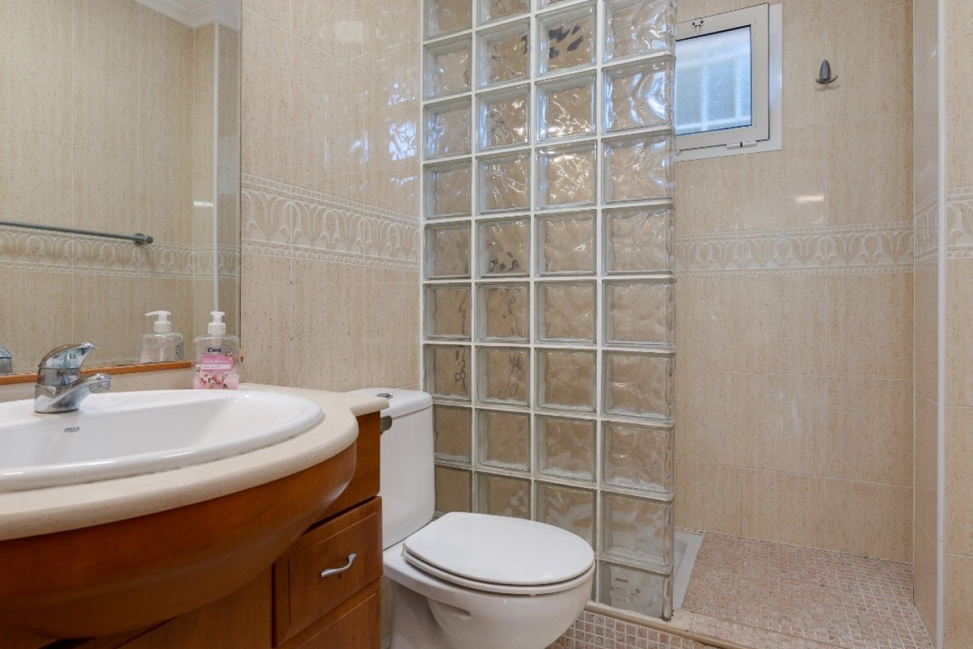 Resale - Apartment / flat -
Orihuela Costa - Playa Flamenca