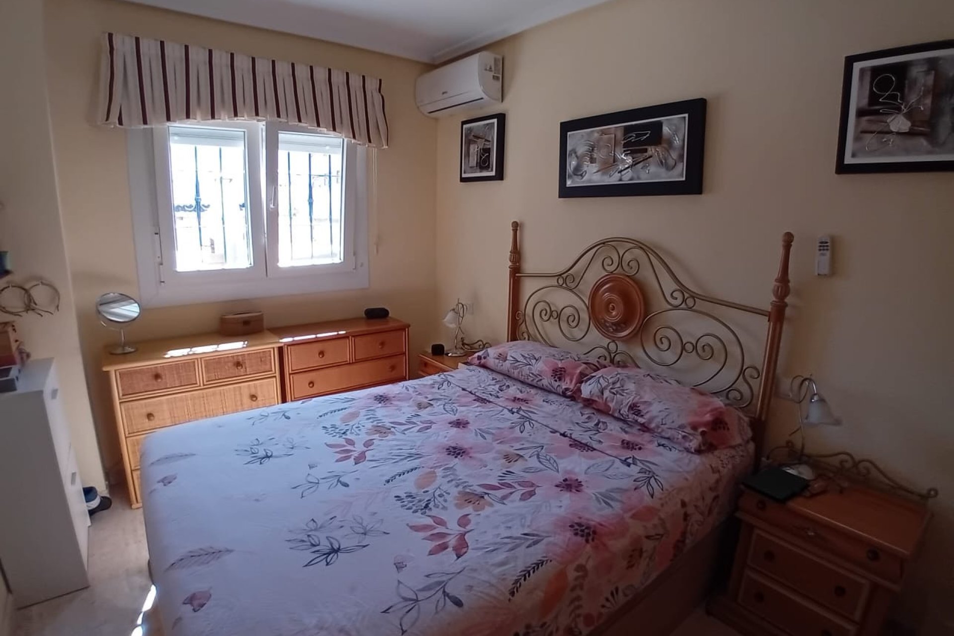 Resale - Apartment / flat -
Orihuela Costa - Playa Flamenca