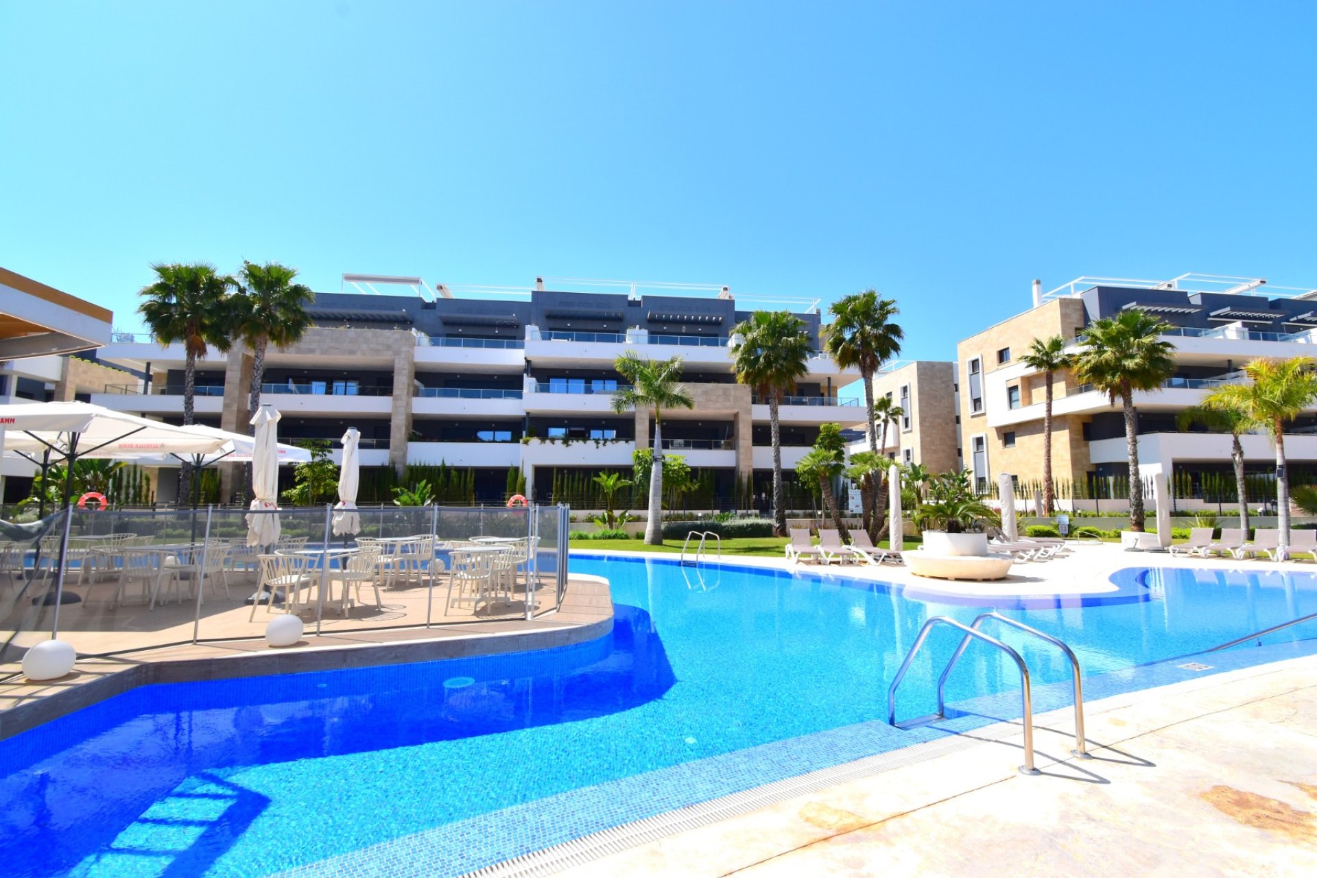 Resale - Apartment / flat -
Orihuela Costa - Playa Flamenca