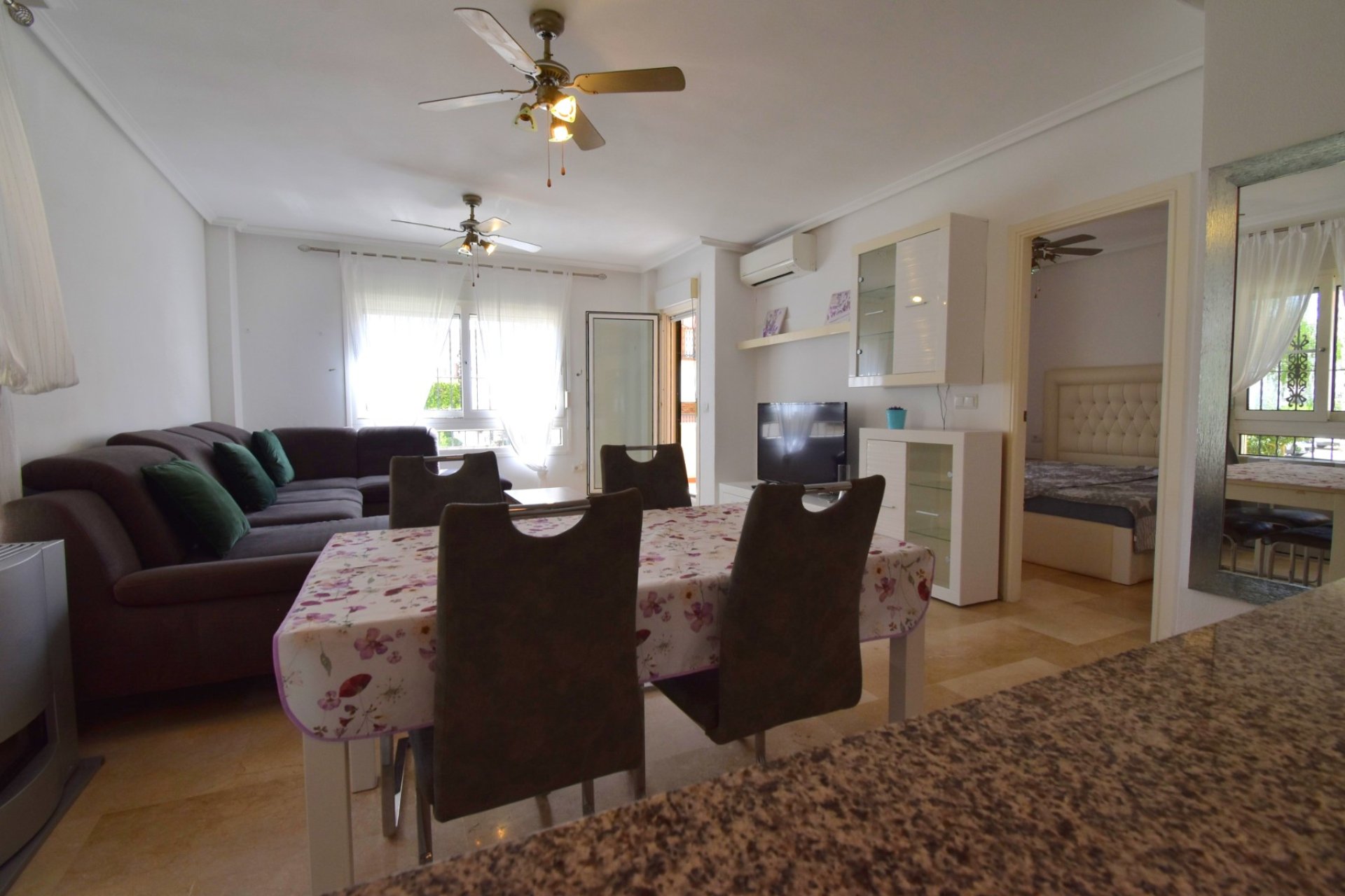 Resale - Apartment / flat -
Orihuela Costa - Playa Flamenca
