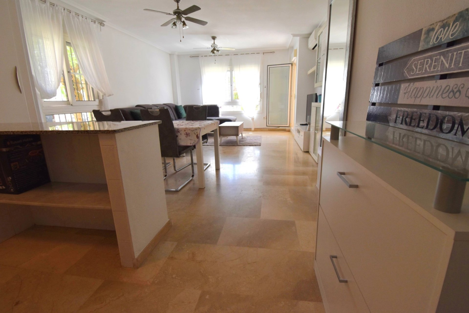 Resale - Apartment / flat -
Orihuela Costa - Playa Flamenca