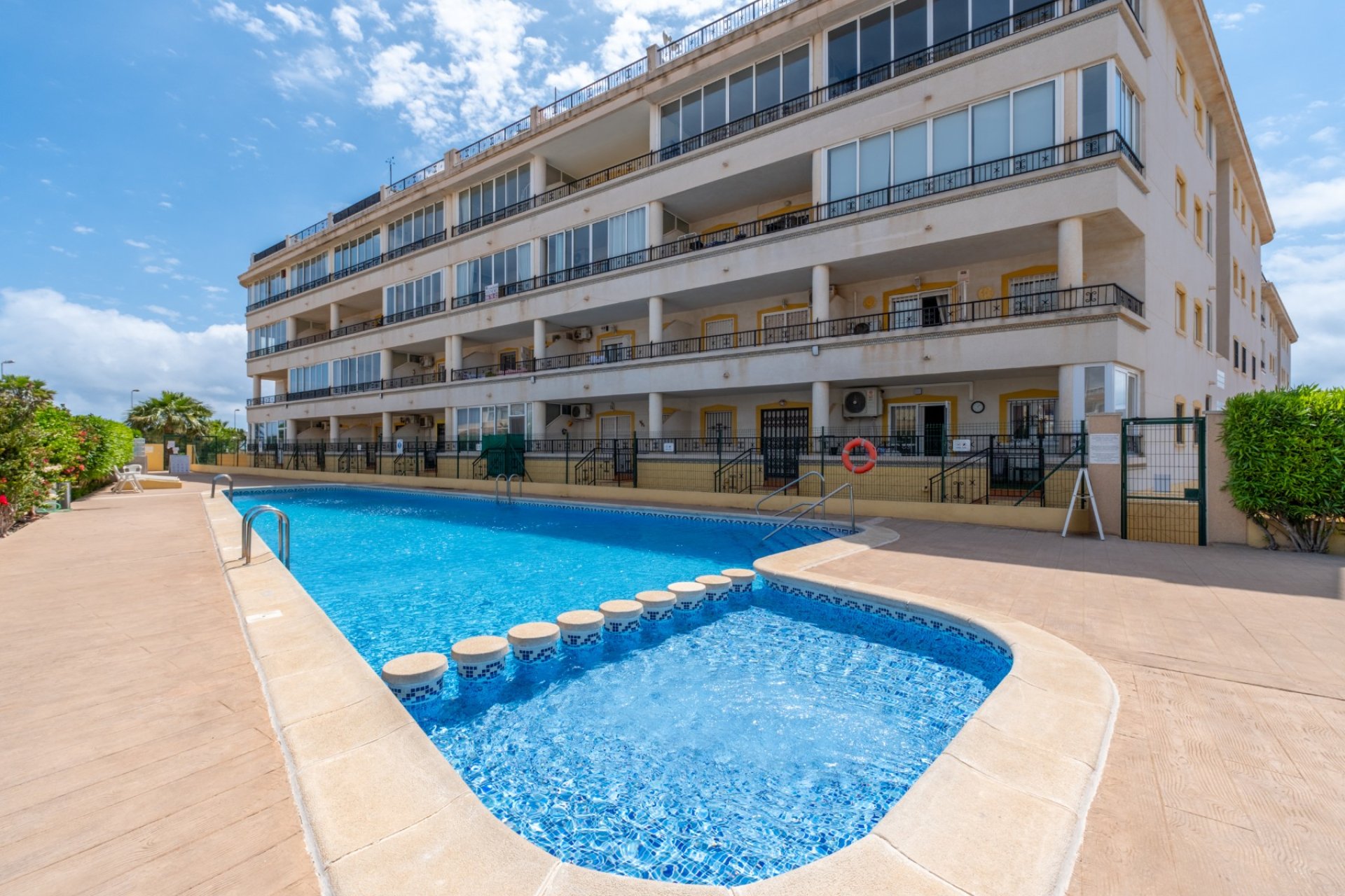 Resale - Apartment / flat -
Orihuela Costa - Playa Flamenca
