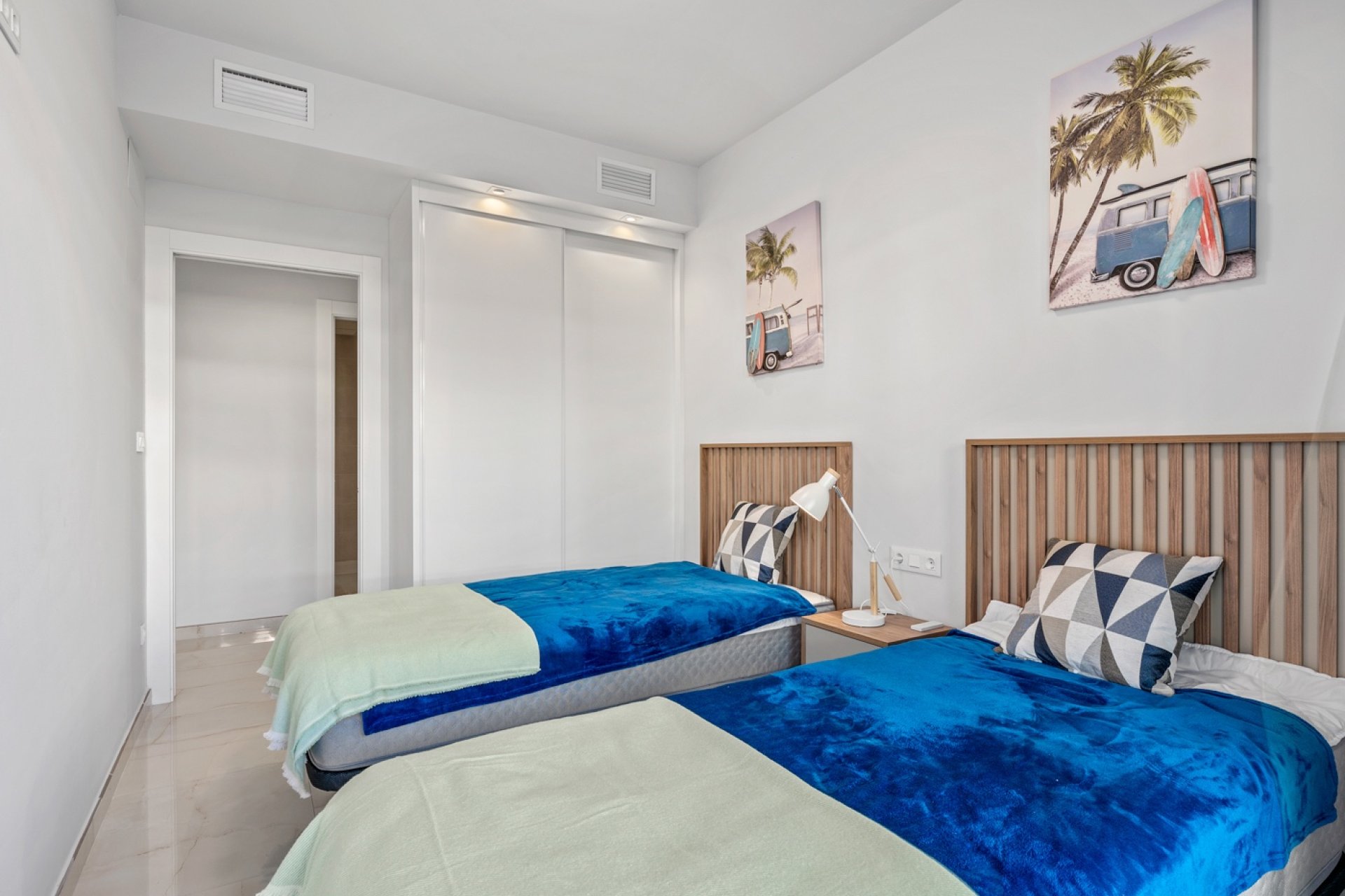 Resale - Apartment / flat -
Orihuela Costa - Playa Flamenca