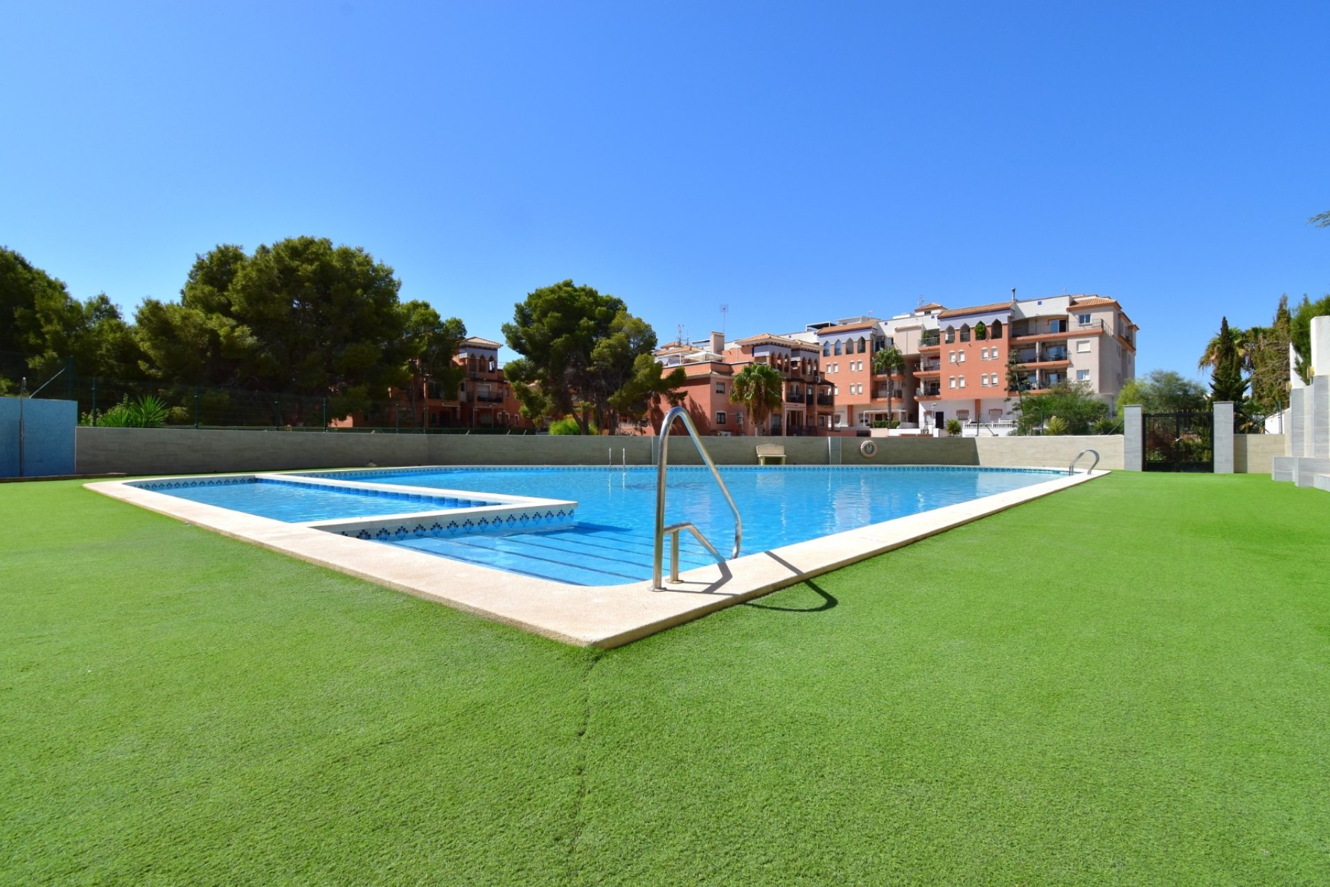 Resale - Apartment / flat -
Orihuela Costa - Playa Flamenca