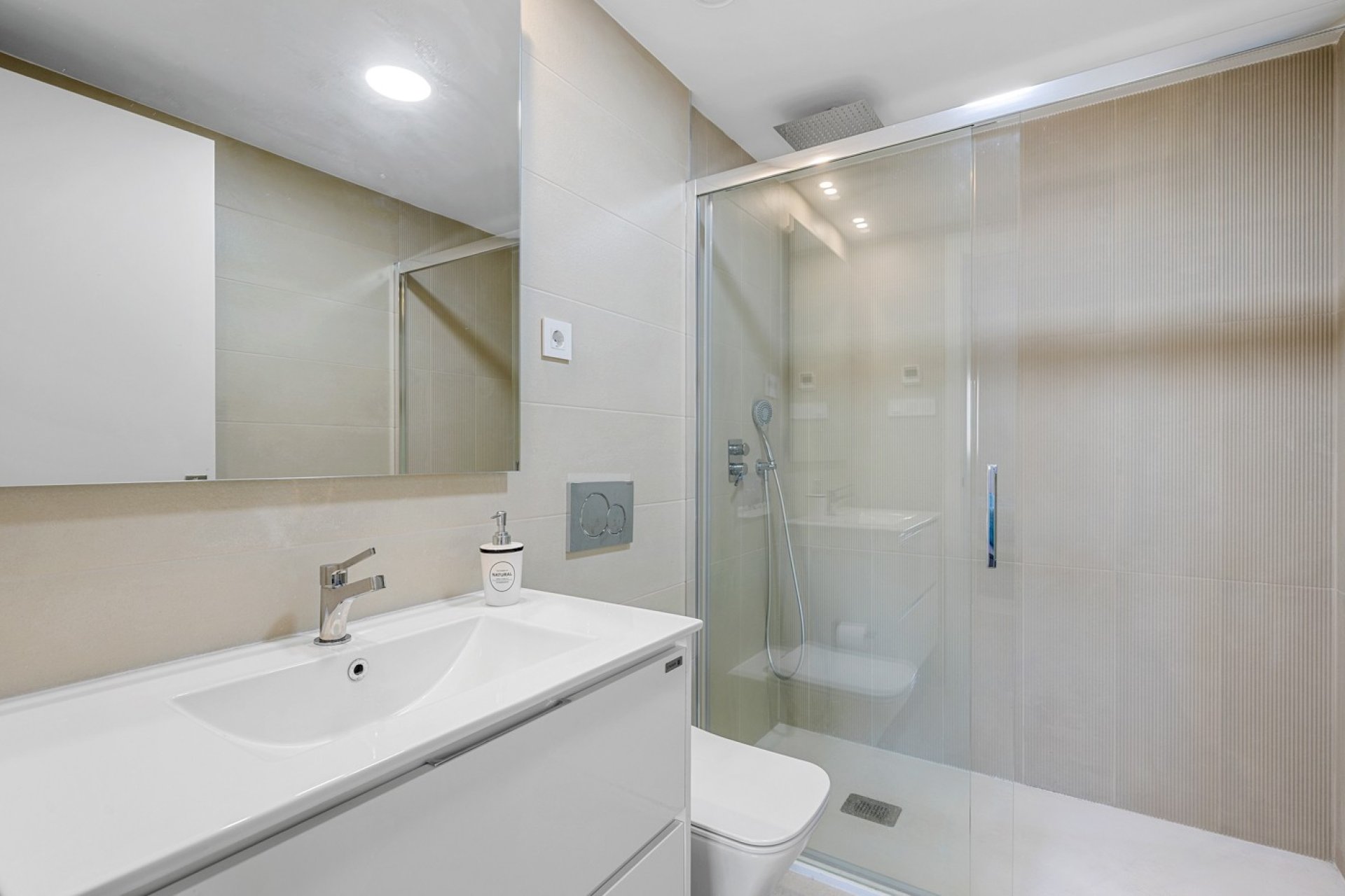 Resale - Apartment / flat -
Orihuela Costa - Punta Prima