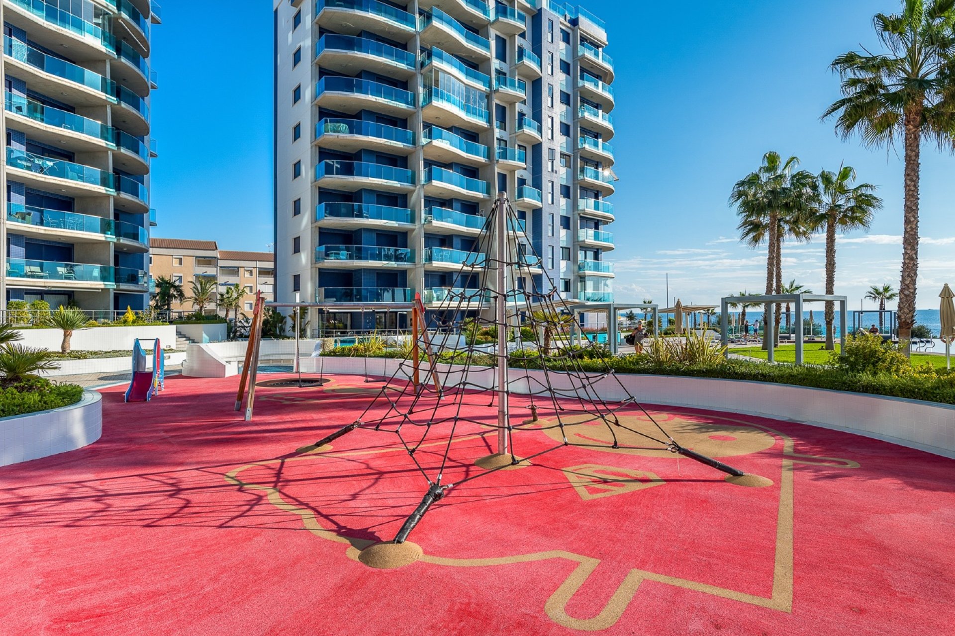Resale - Apartment / flat -
Orihuela Costa - Punta Prima