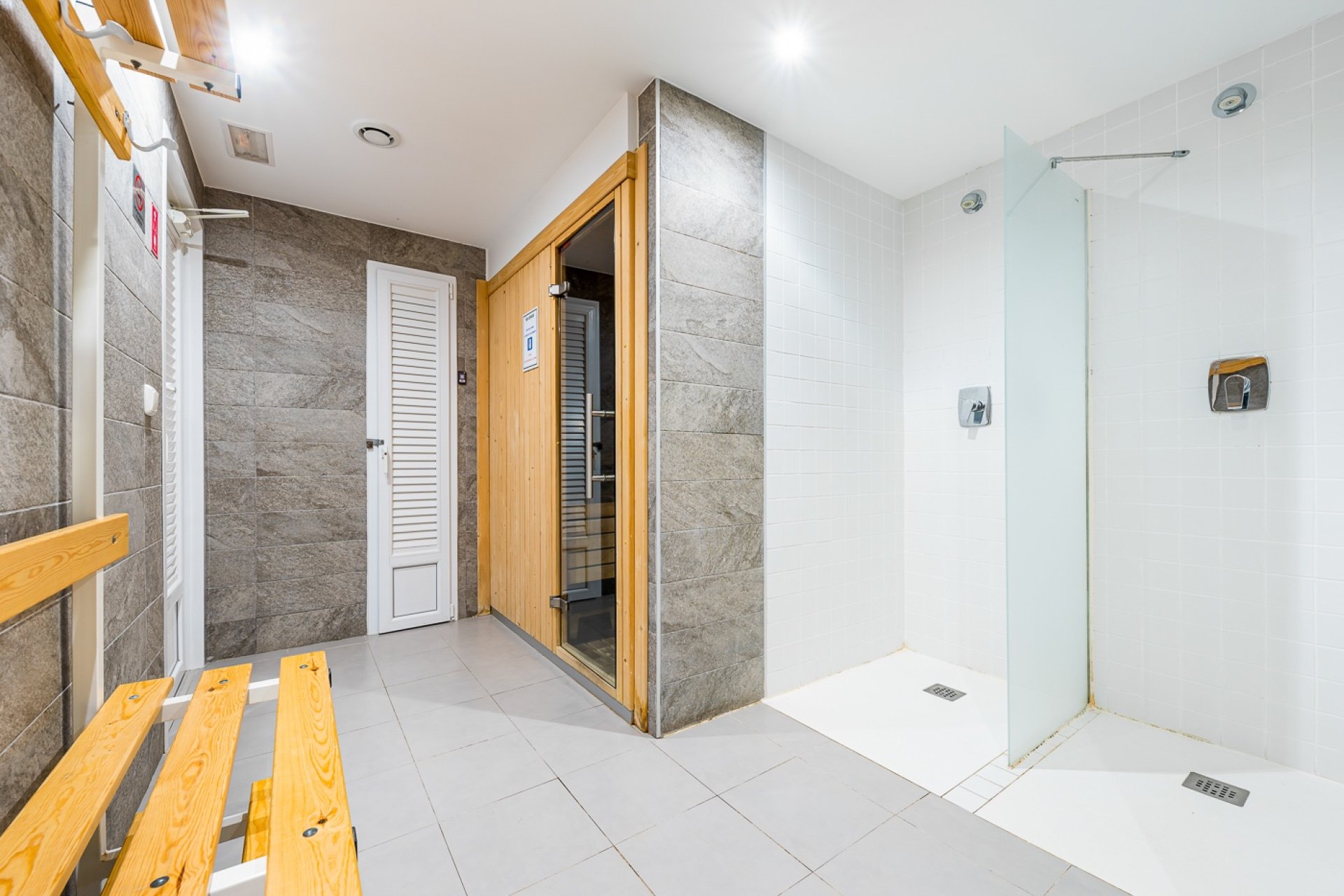 Resale - Apartment / flat -
Orihuela Costa - Punta Prima