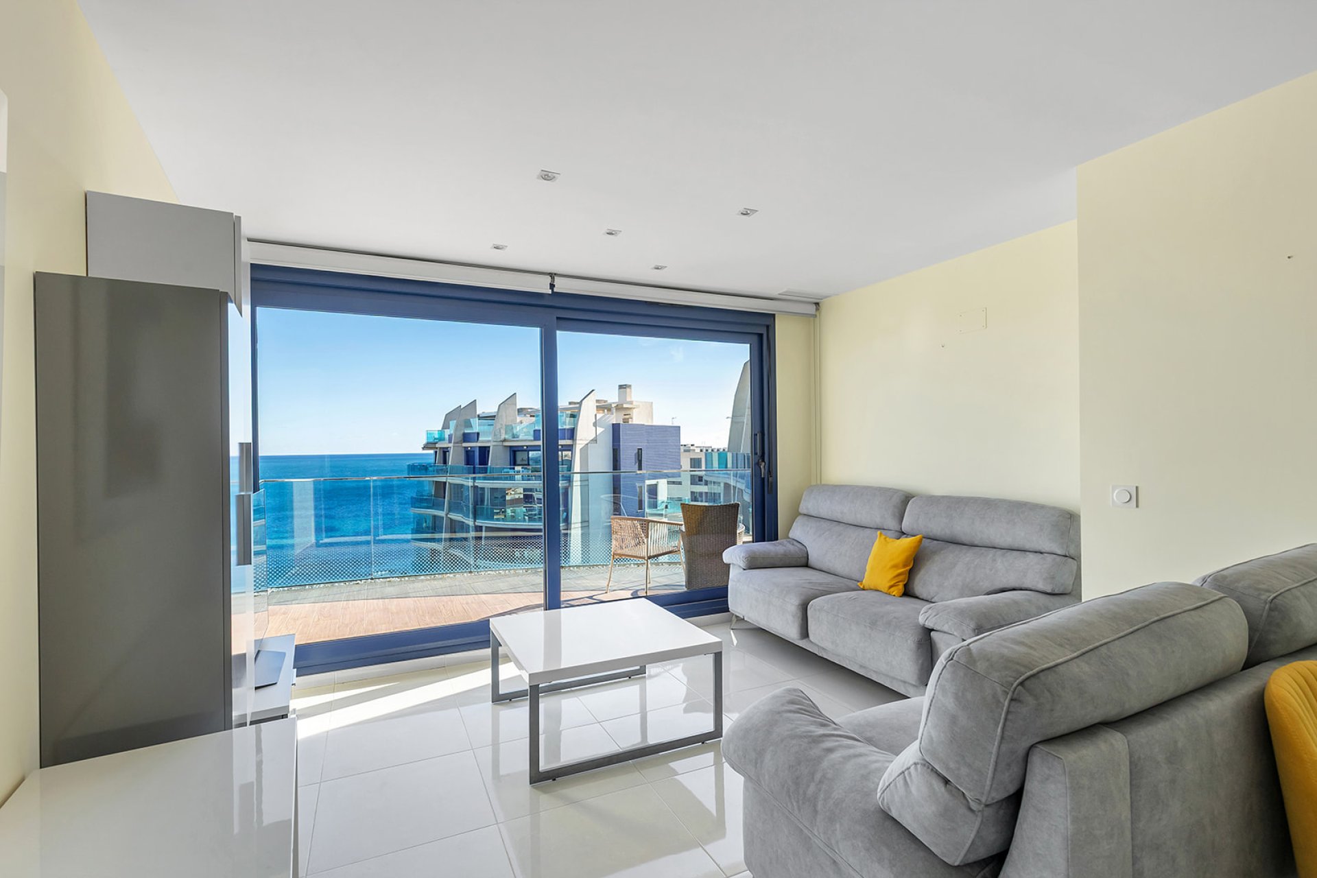 Resale - Apartment / flat -
Orihuela Costa - Punta Prima