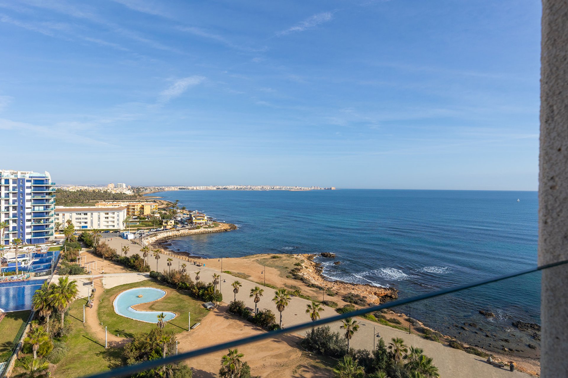 Resale - Apartment / flat -
Orihuela Costa - Punta Prima