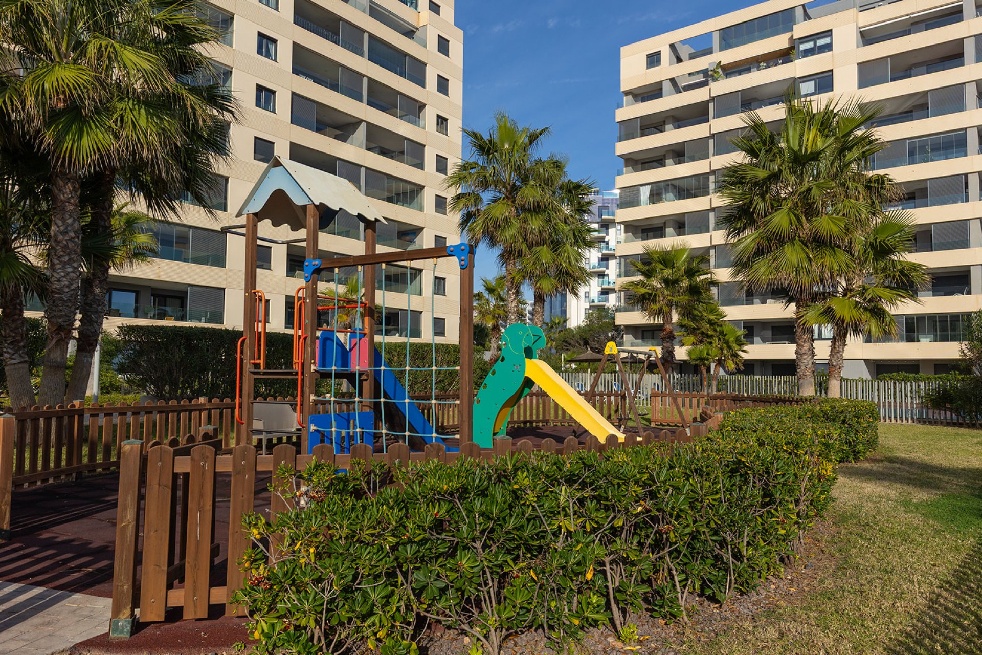 Resale - Apartment / flat -
Orihuela Costa - Punta Prima