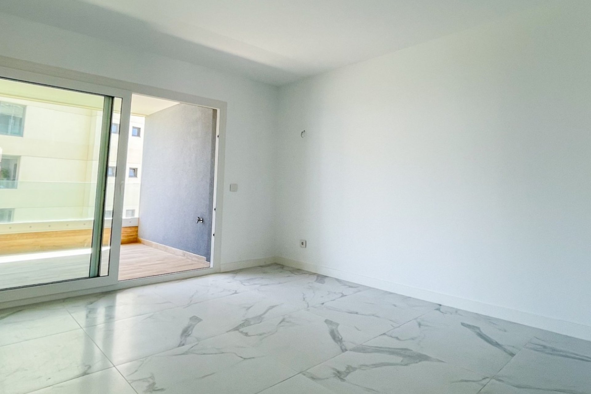 Resale - Apartment / flat -
Orihuela Costa - Punta Prima