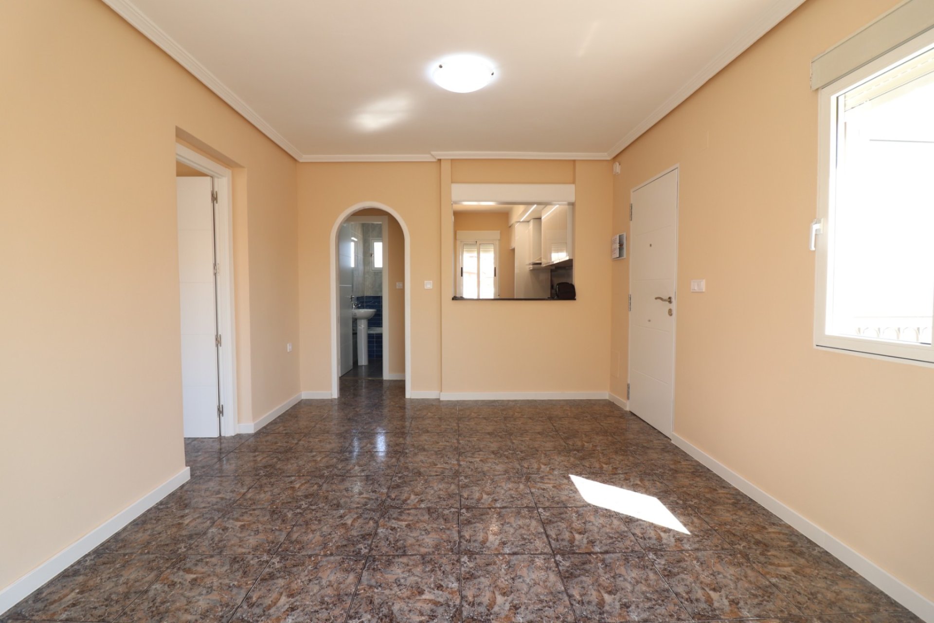 Resale - Apartment / flat -
Orihuela Costa - Punta Prima