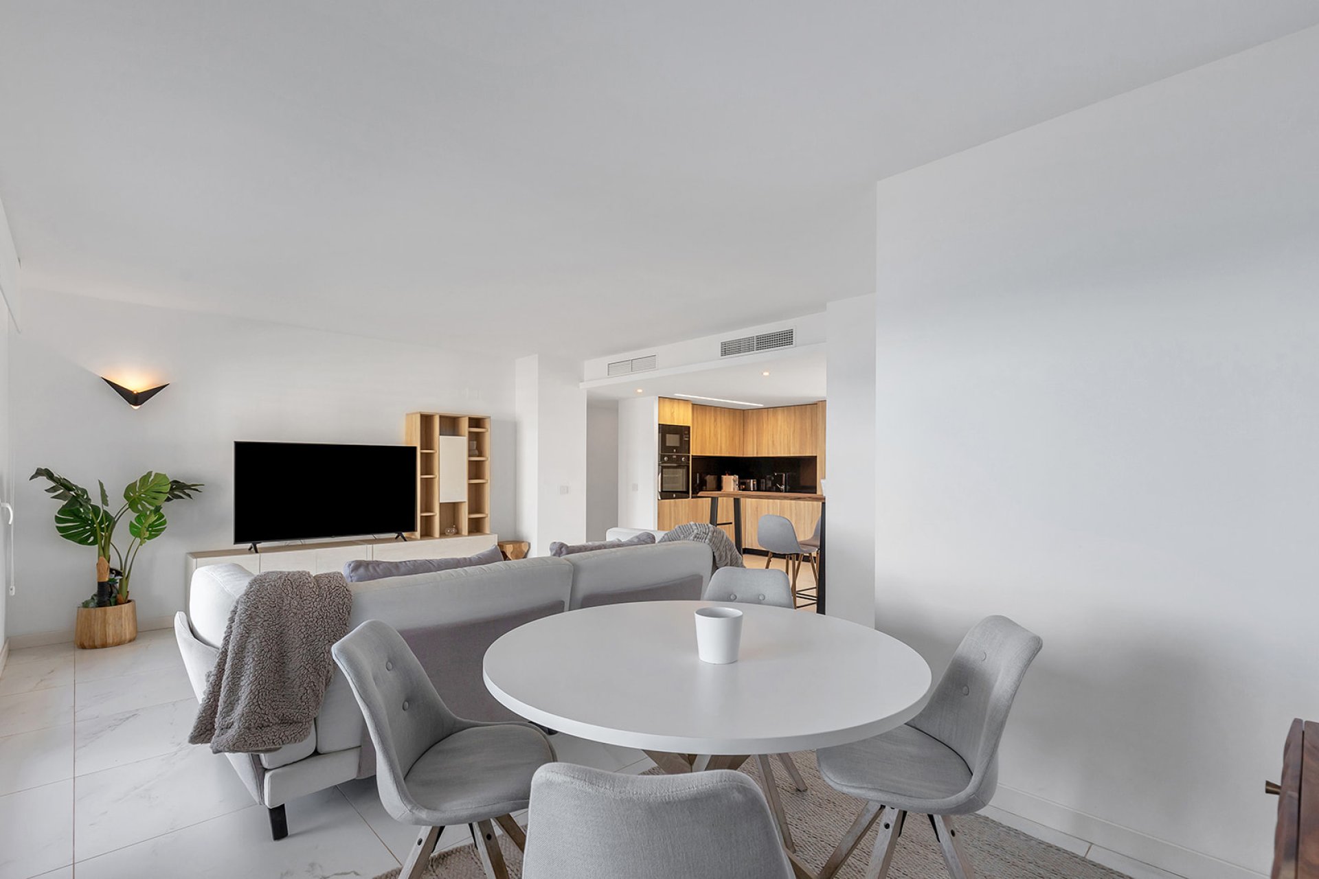 Resale - Apartment / flat -
Orihuela Costa - Punta Prima