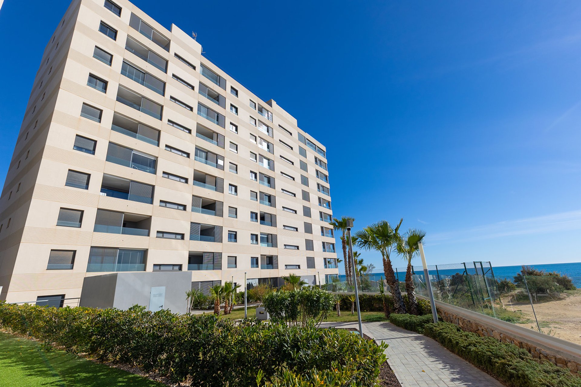 Resale - Apartment / flat -
Orihuela Costa - Punta Prima