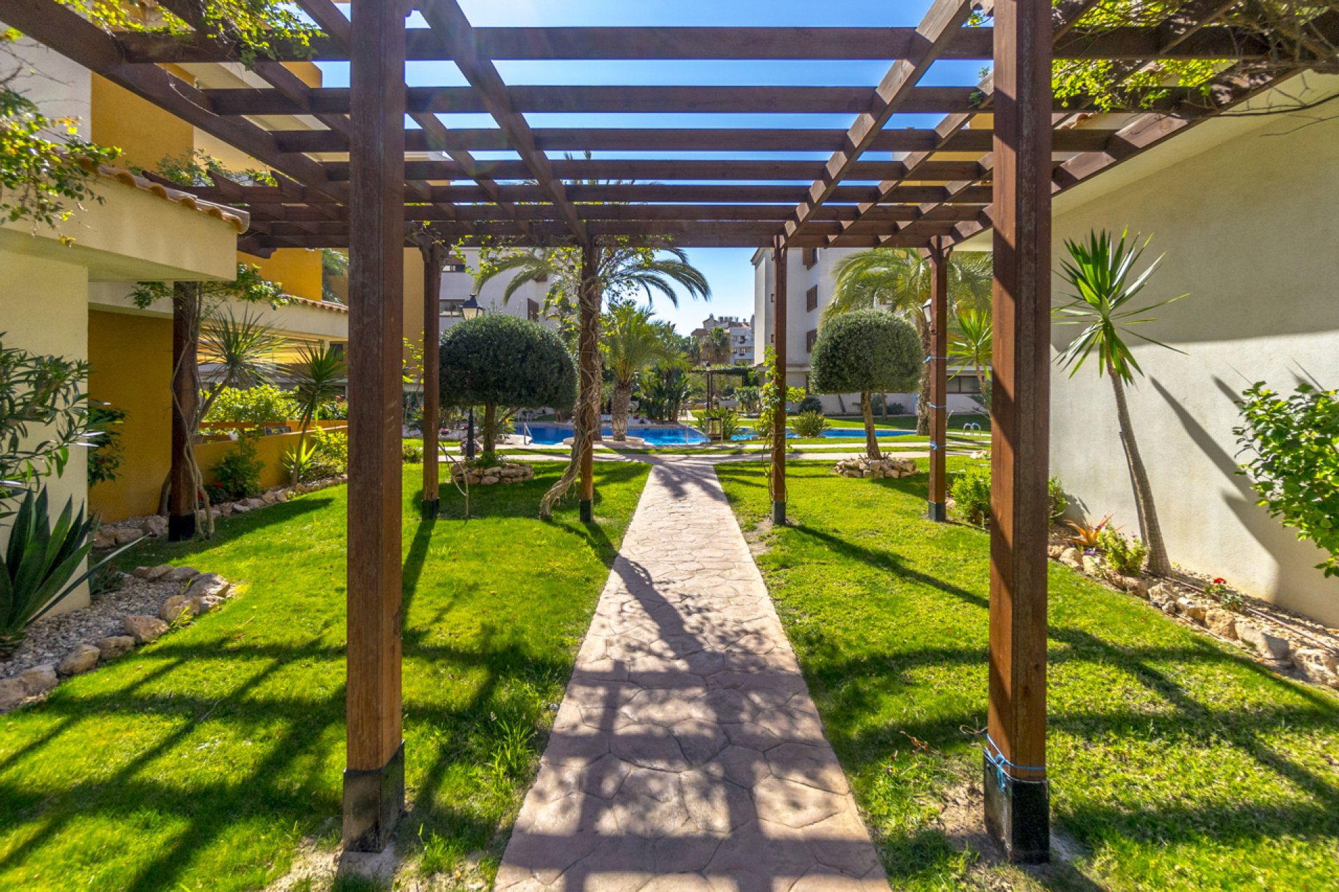 Resale - Apartment / flat -
Orihuela Costa - Punta Prima
