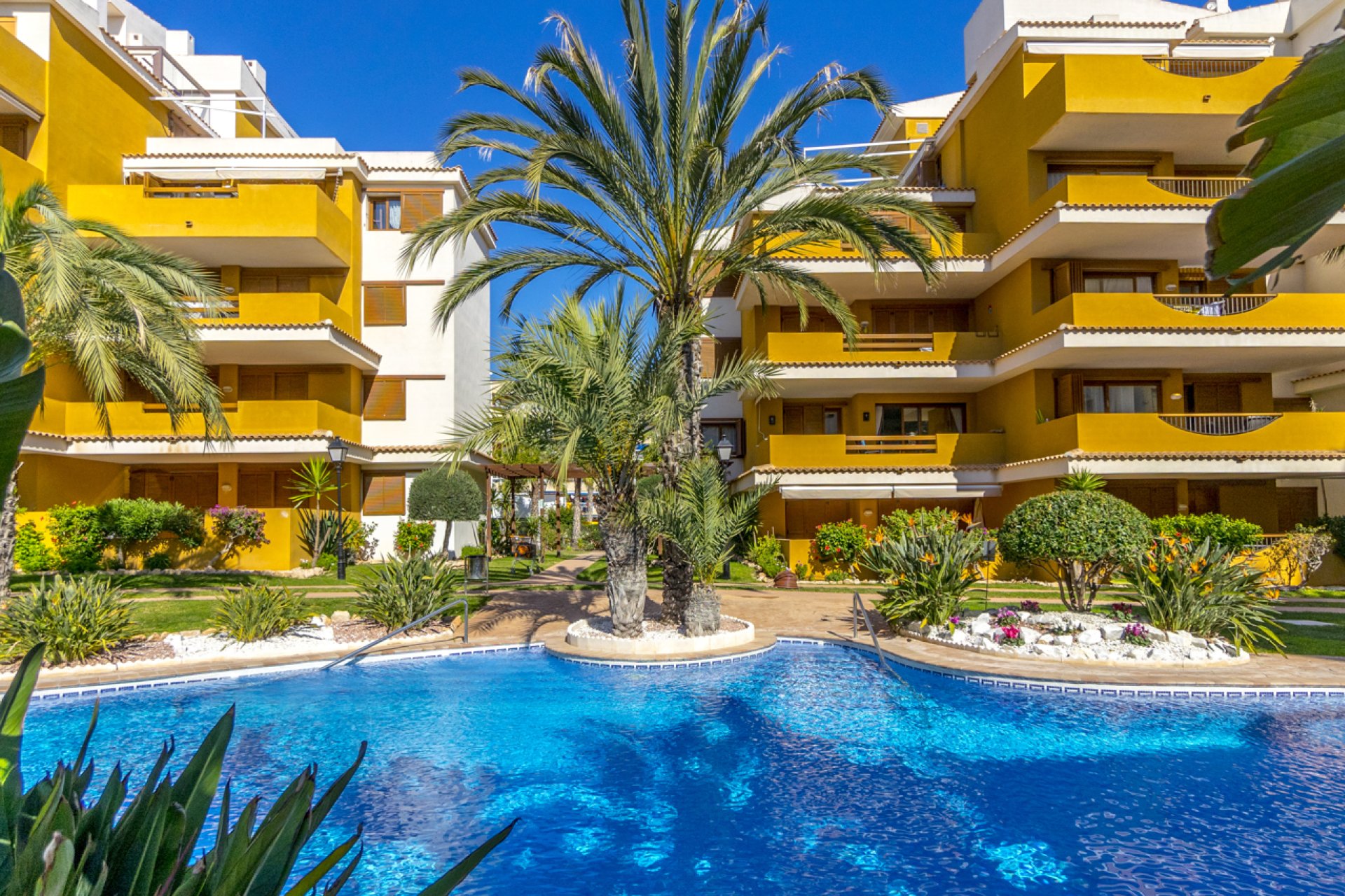 Resale - Apartment / flat -
Orihuela Costa - Punta Prima