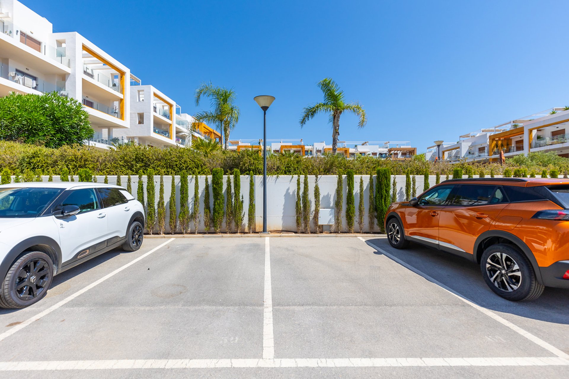 Resale - Apartment / flat -
Orihuela Costa - Villamartin