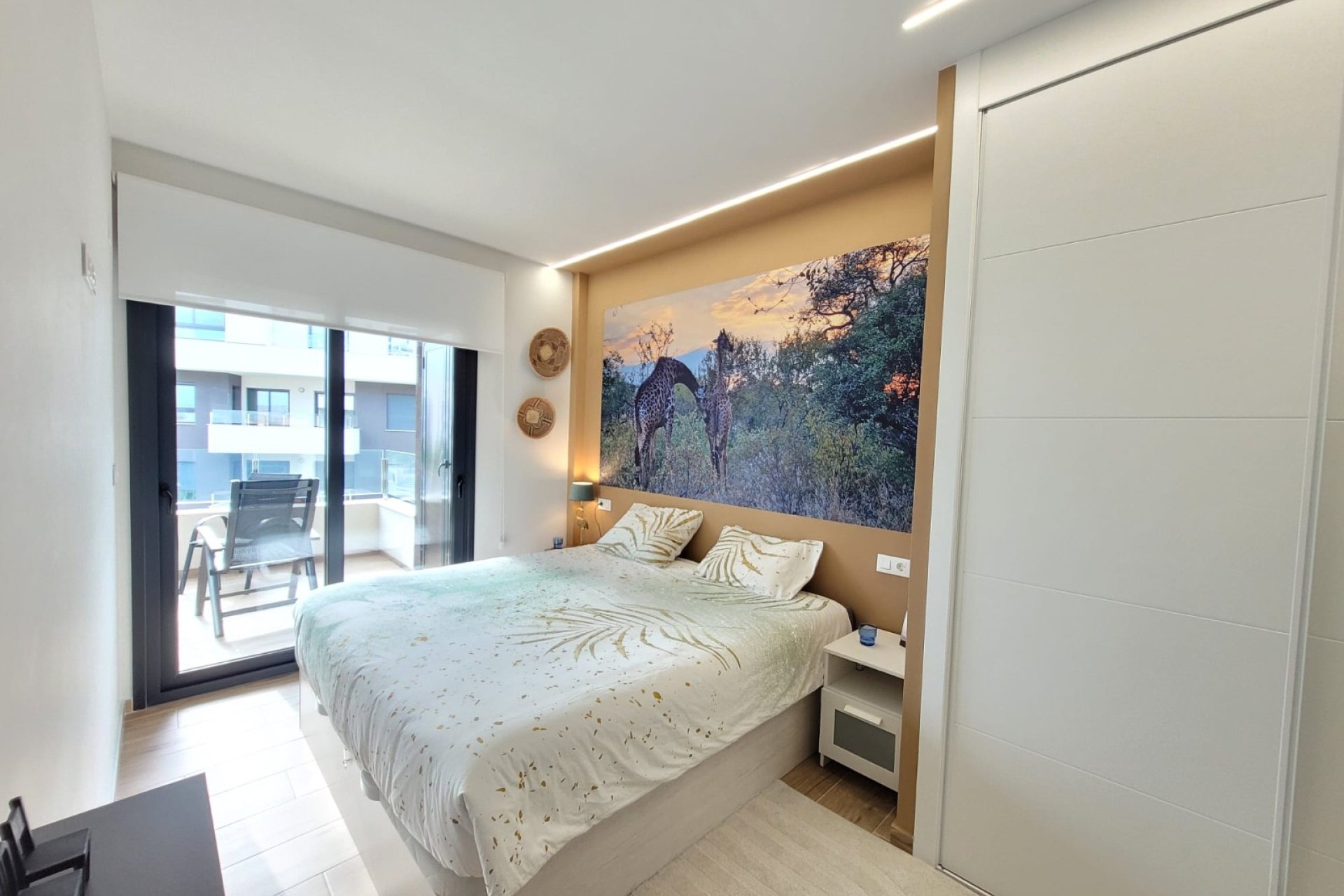 Resale - Apartment / flat -
Orihuela Costa - Villamartin