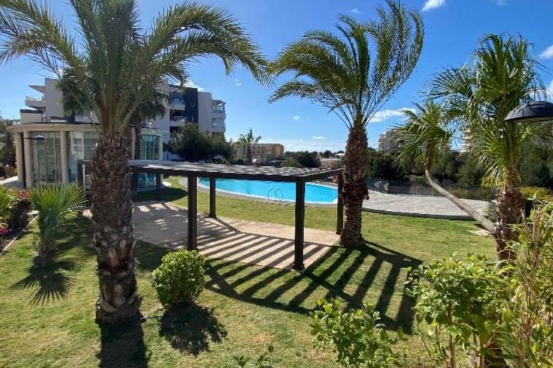 Resale - Apartment / flat -
Orihuela Costa - Villamartin