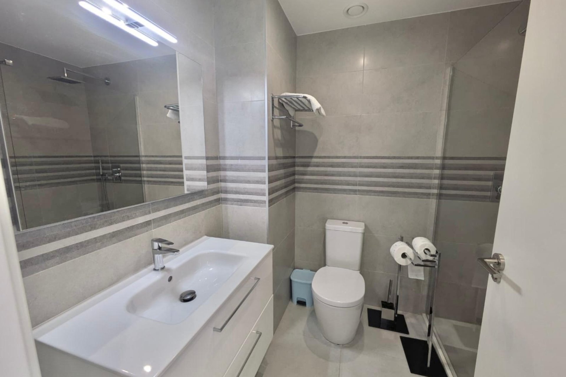 Resale - Apartment / flat -
Orihuela Costa - Villamartin