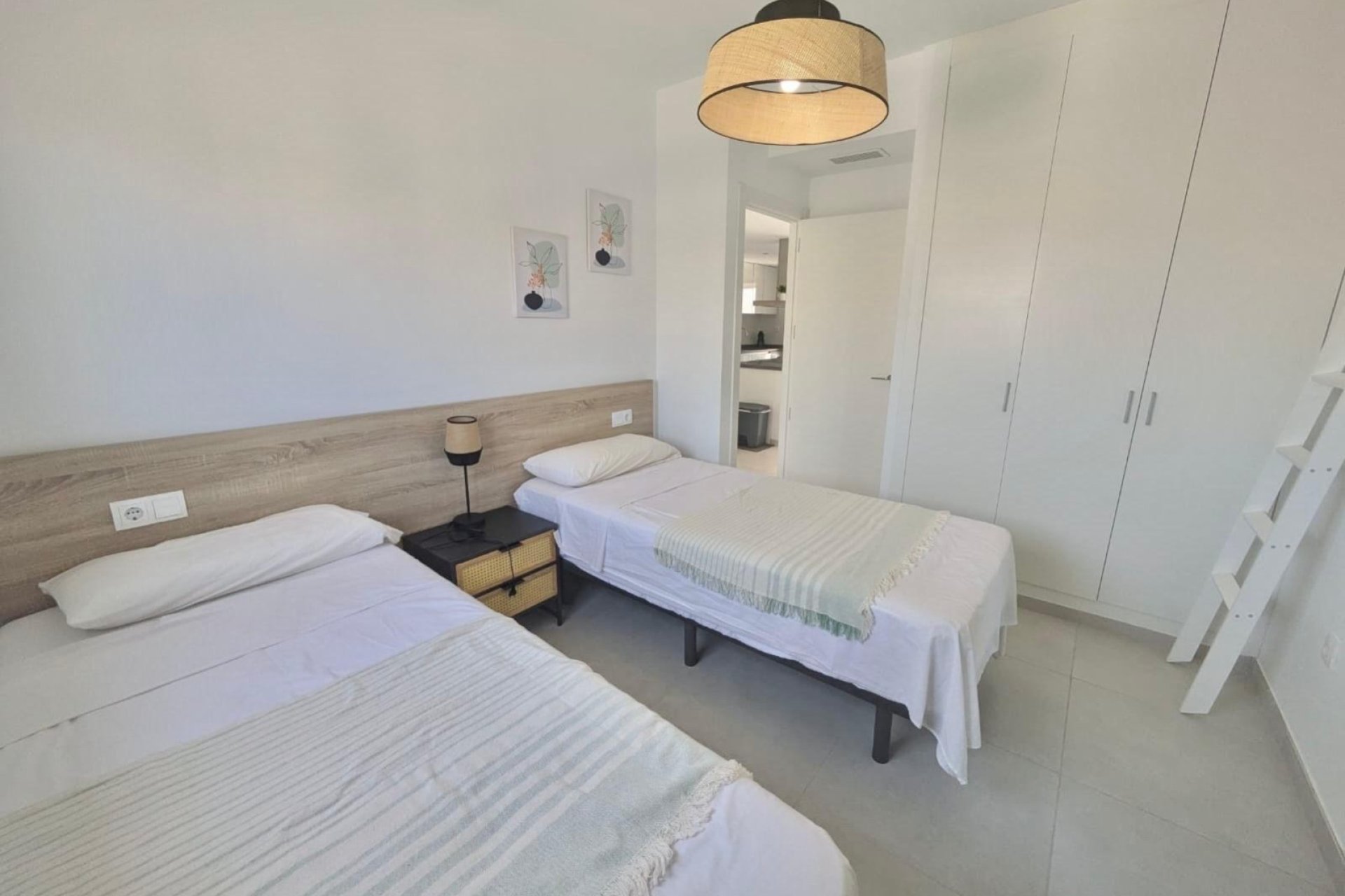 Resale - Apartment / flat -
Orihuela Costa - Villamartin
