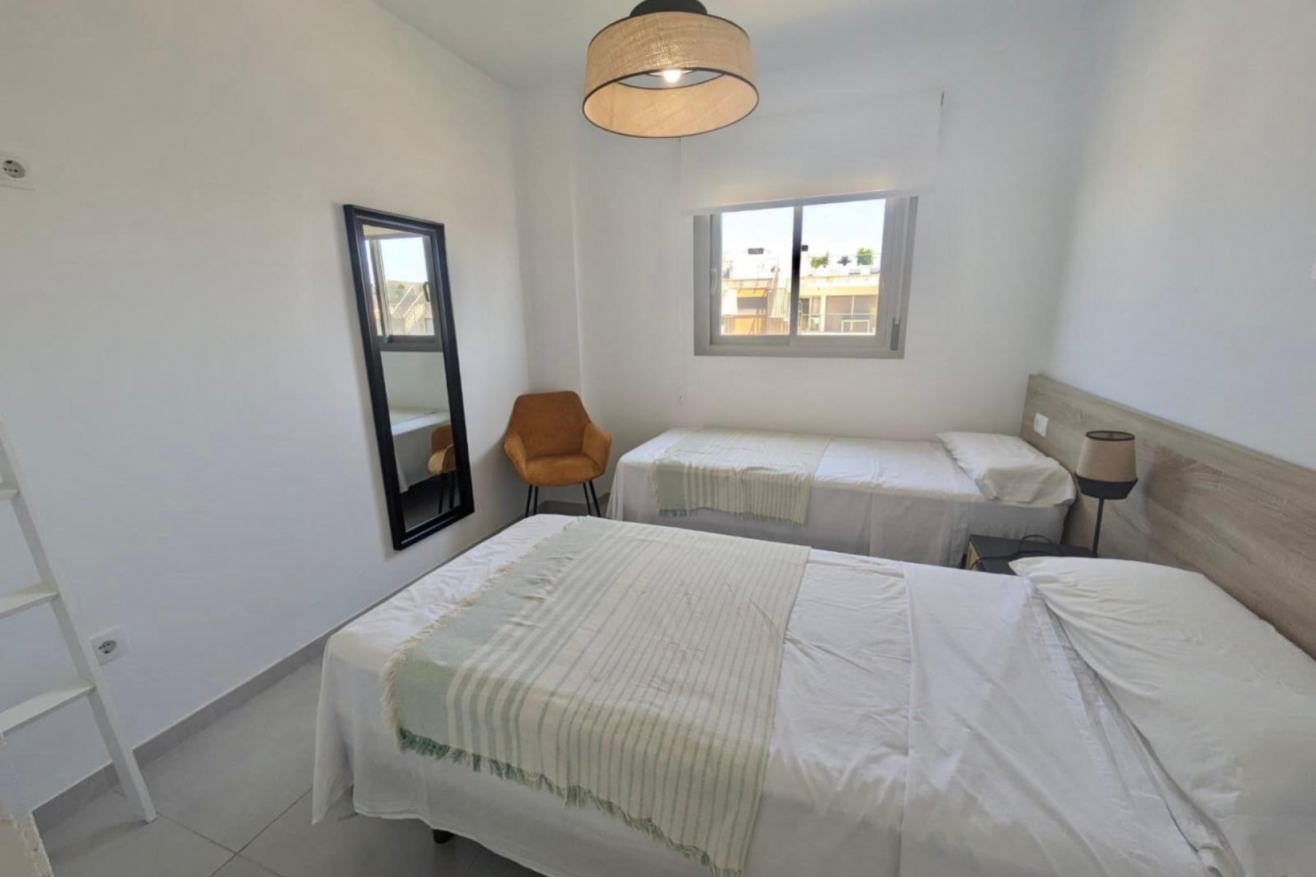 Resale - Apartment / flat -
Orihuela Costa - Villamartin