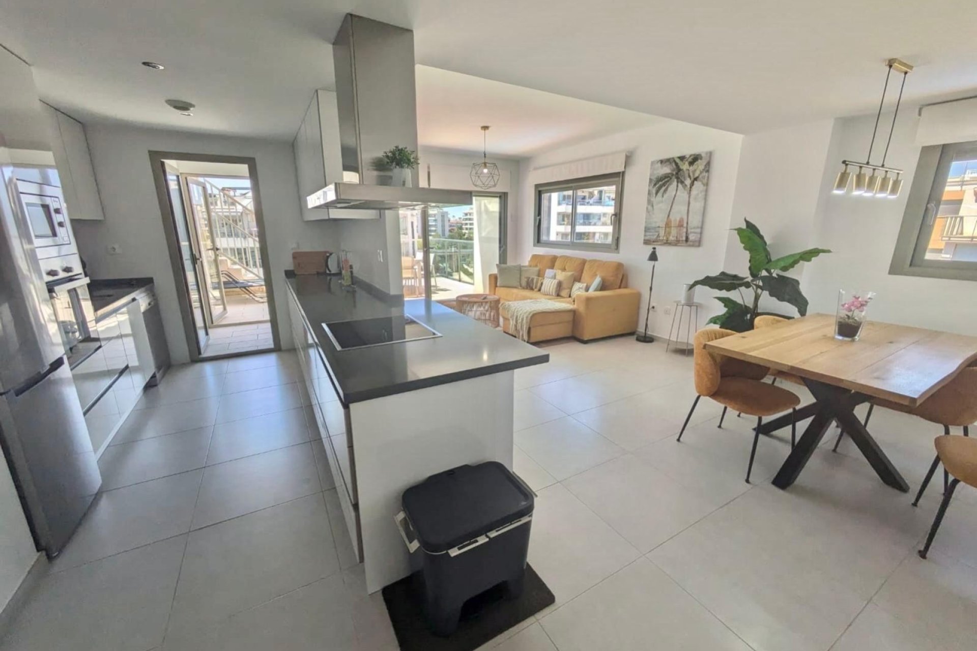 Resale - Apartment / flat -
Orihuela Costa - Villamartin