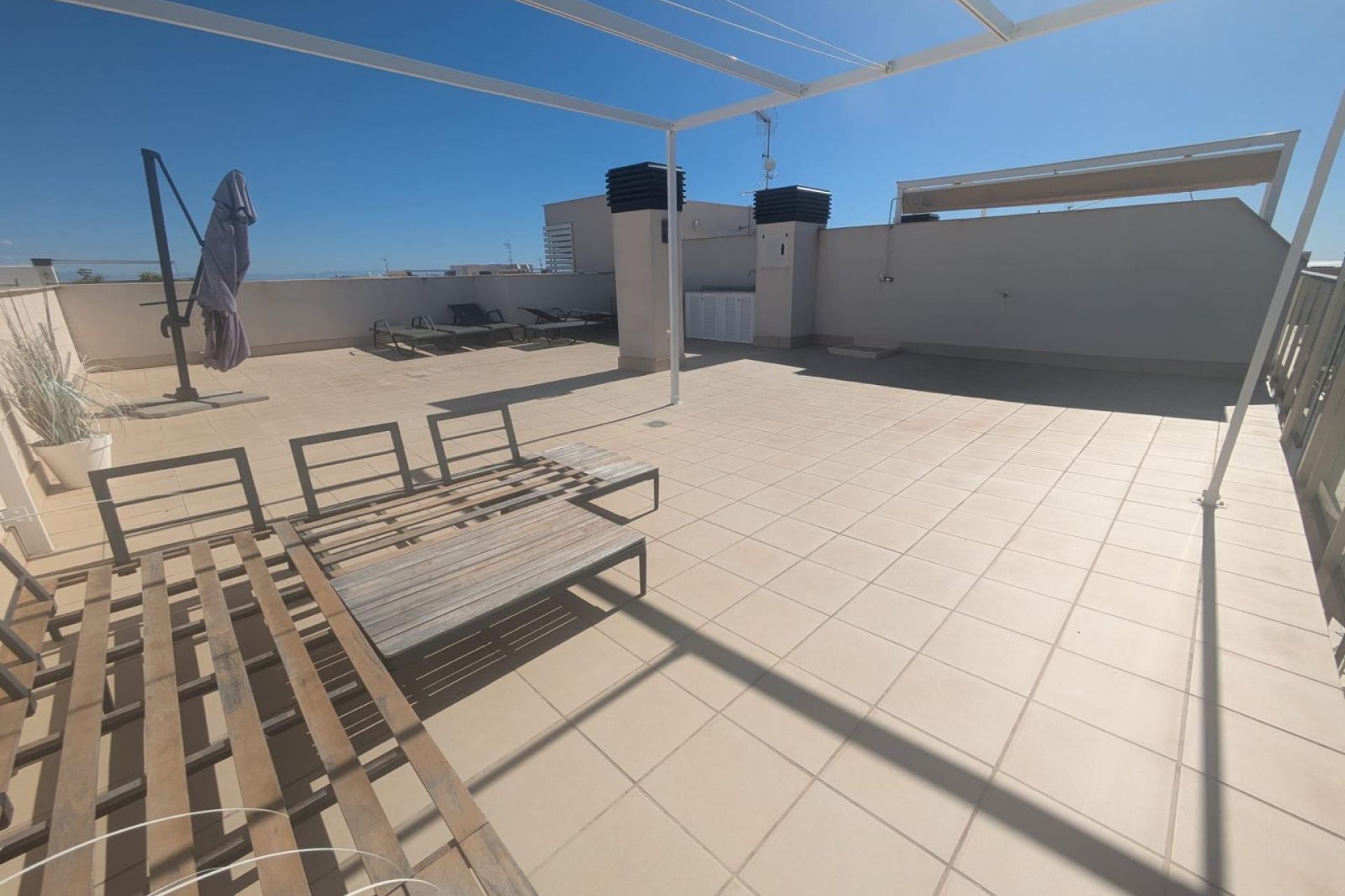 Resale - Apartment / flat -
Orihuela Costa - Villamartin