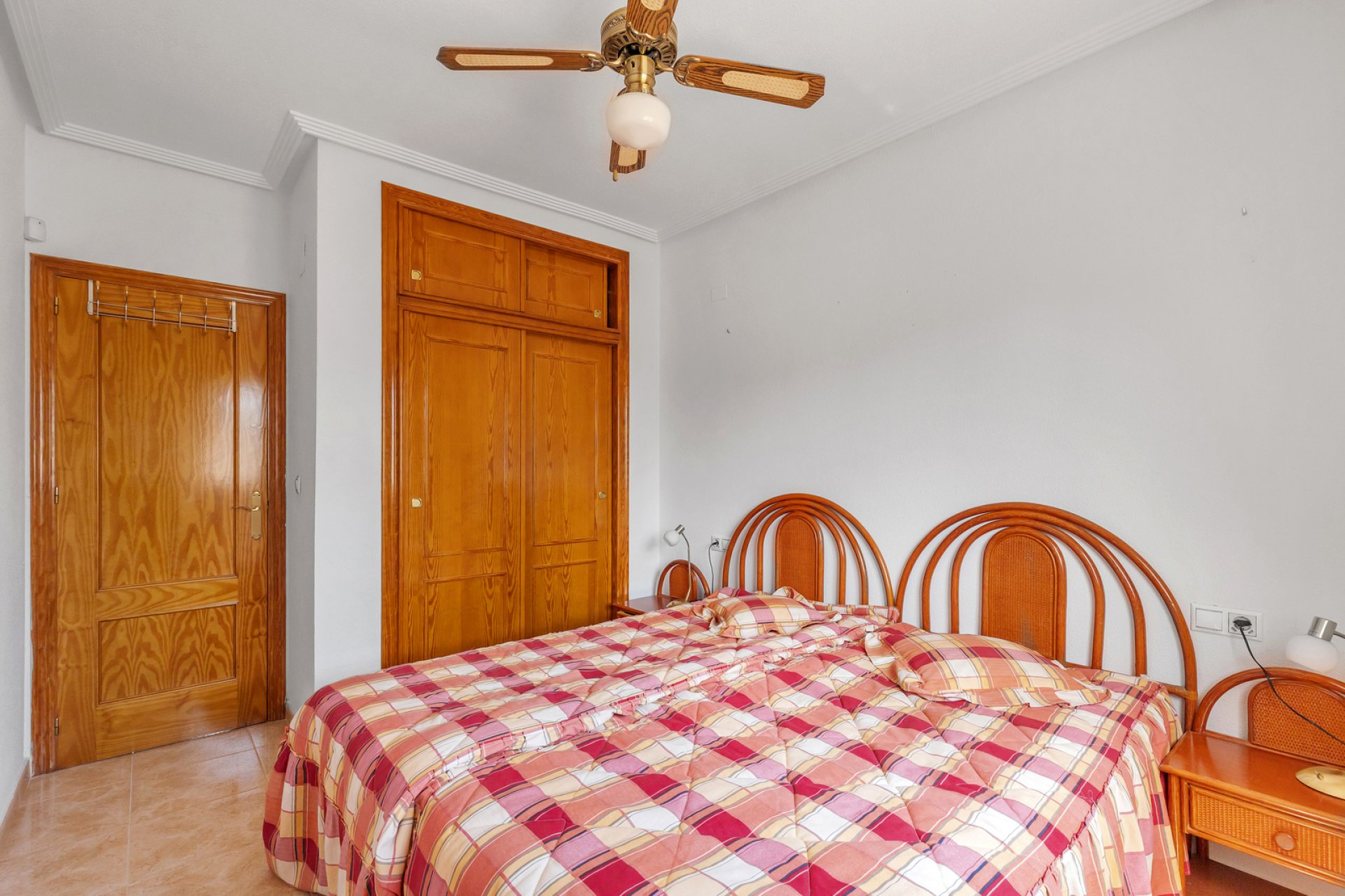 Resale - Apartment / flat -
Orihuela Costa - Villamartin