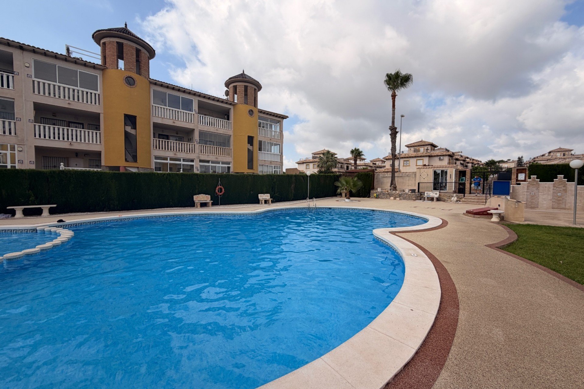 Resale - Apartment / flat -
Orihuela Costa - Villamartin