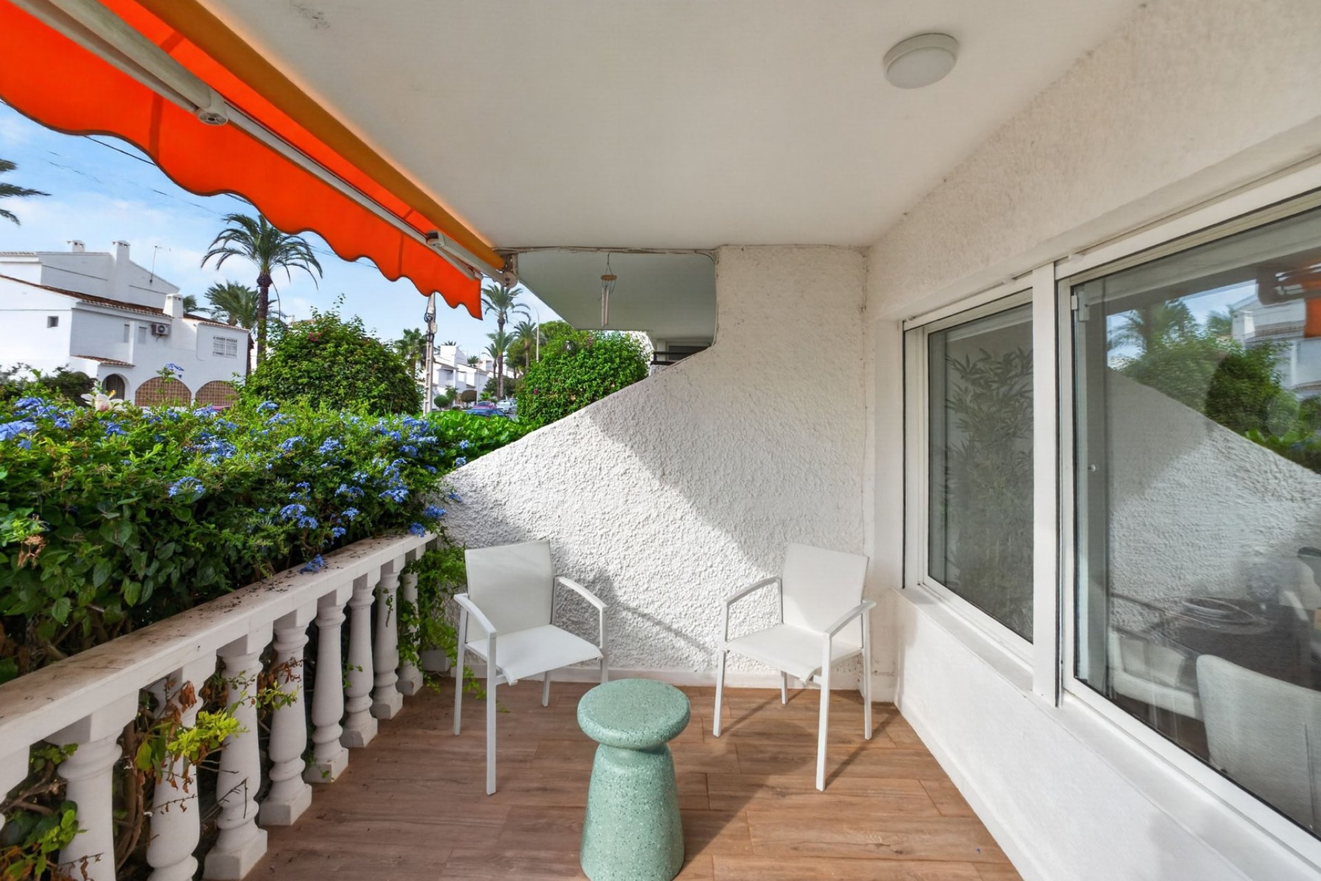 Resale - Apartment / flat -
Orihuela Costa - Villamartin