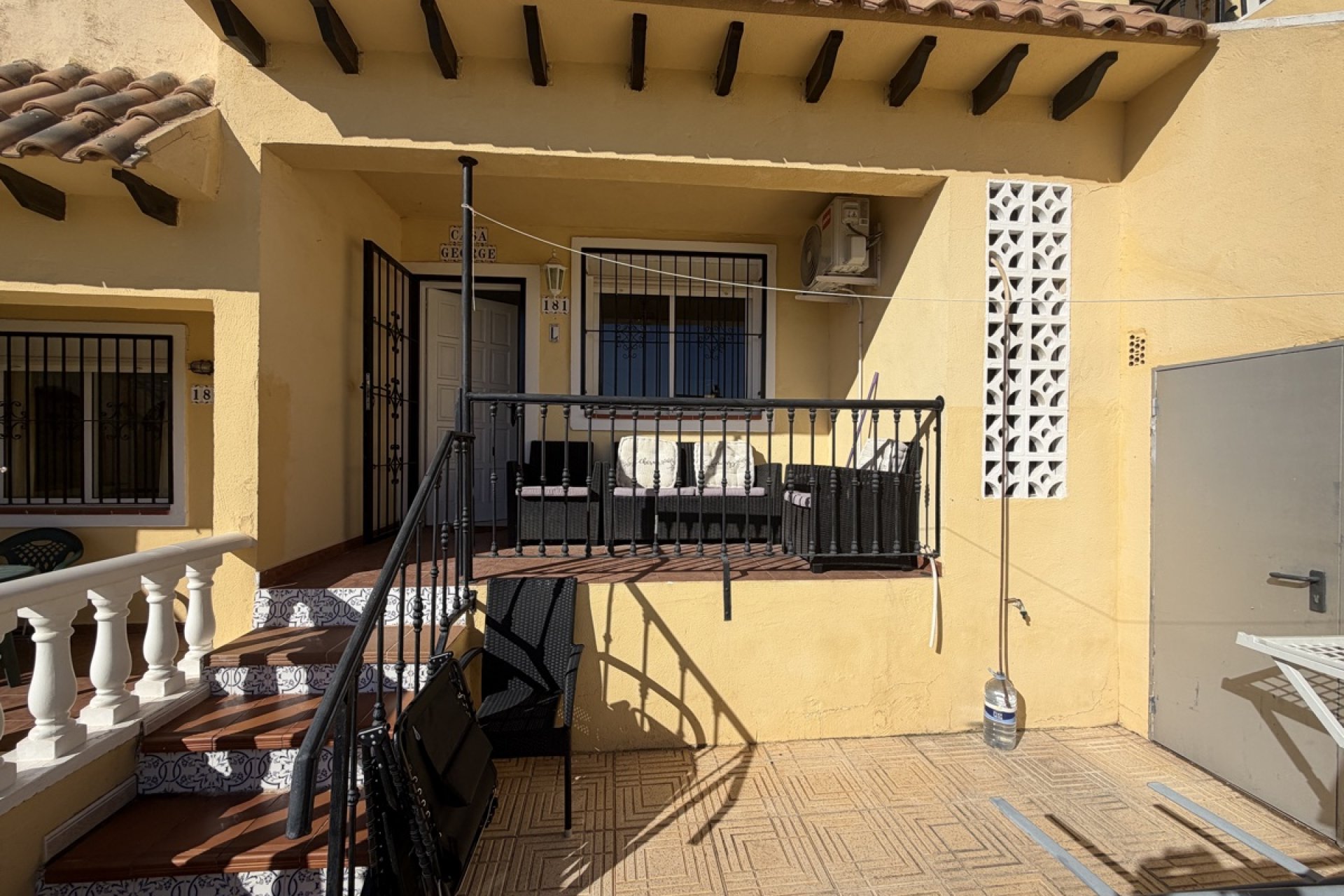 Resale - Apartment / flat -
Orihuela Costa - Villamartin