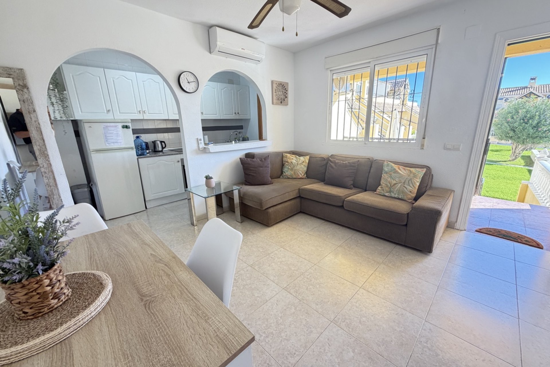 Resale - Apartment / flat -
Orihuela Costa - Villamartin