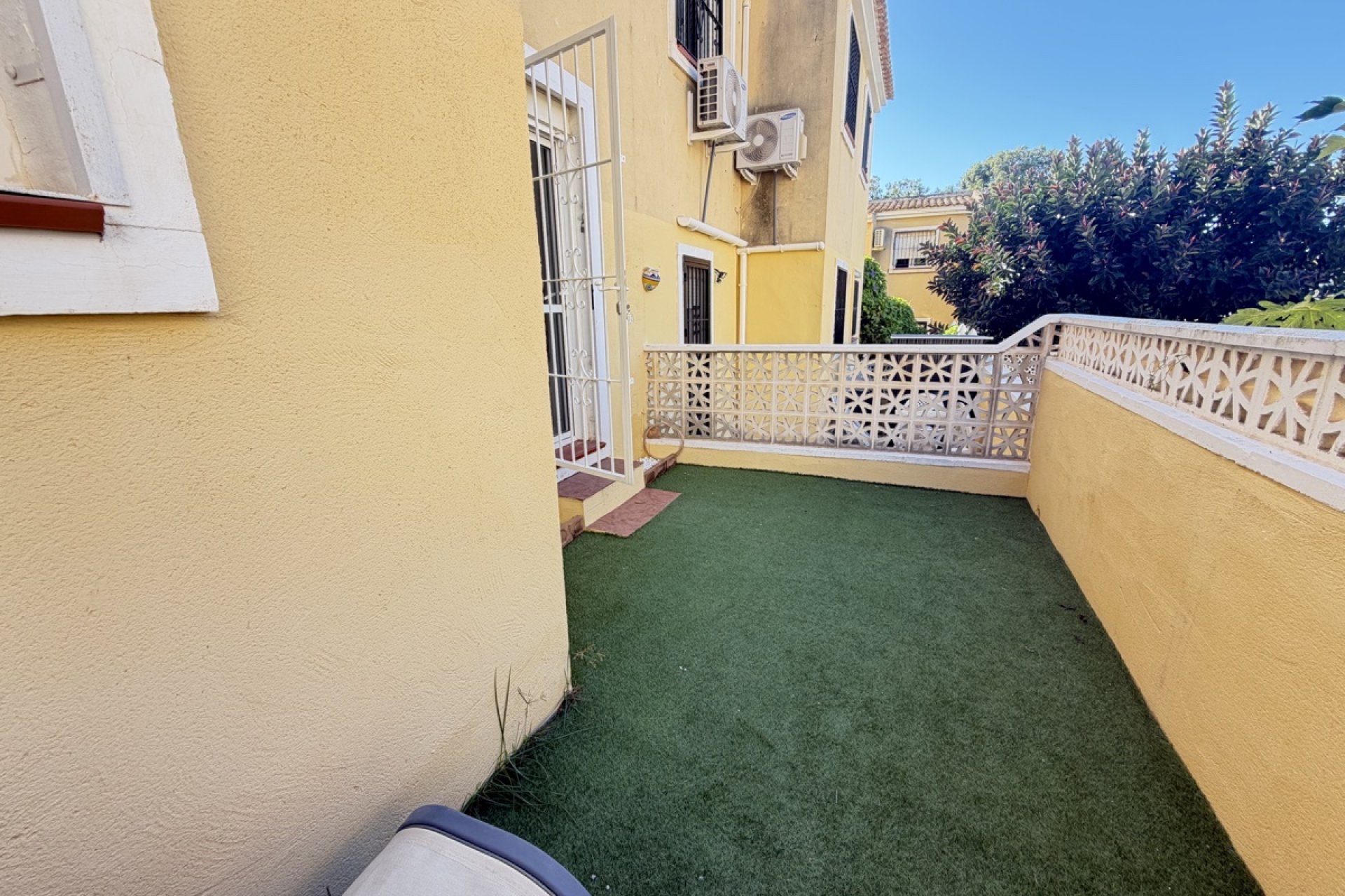 Resale - Apartment / flat -
Orihuela Costa - Villamartin