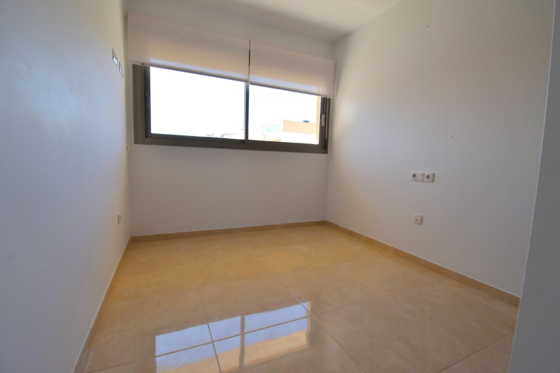 Resale - Apartment / flat -
Orihuela Costa - Villamartin