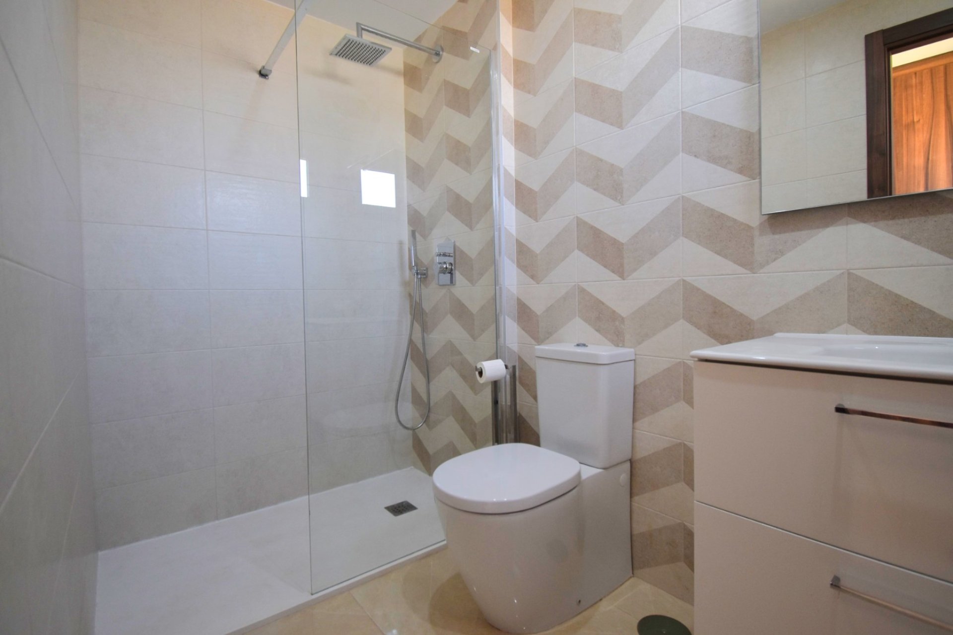 Resale - Apartment / flat -
Orihuela Costa - Villamartin