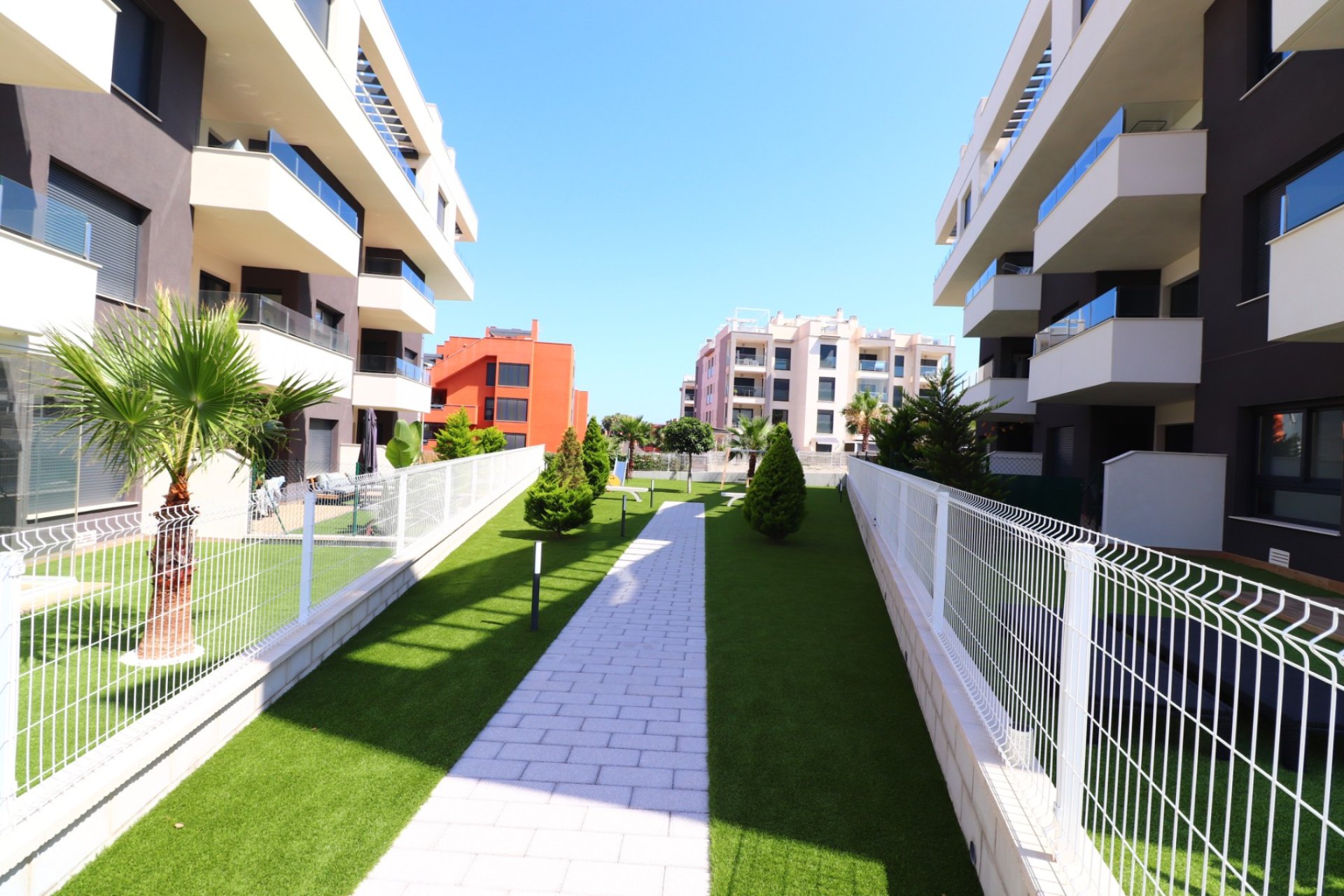 Resale - Apartment / flat -
Orihuela Costa - Villamartin
